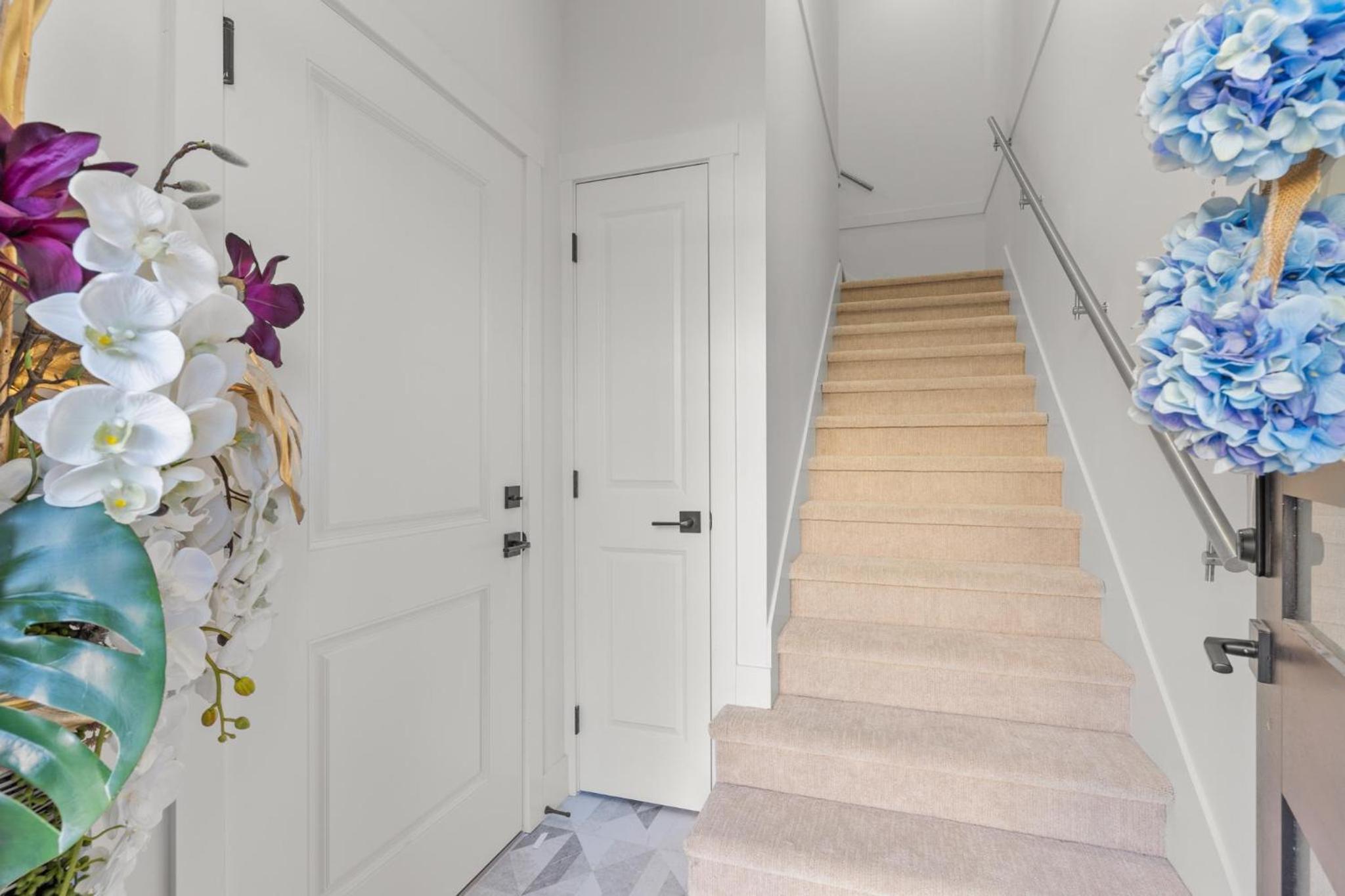Gorgeous Chilliwack Gem Suite