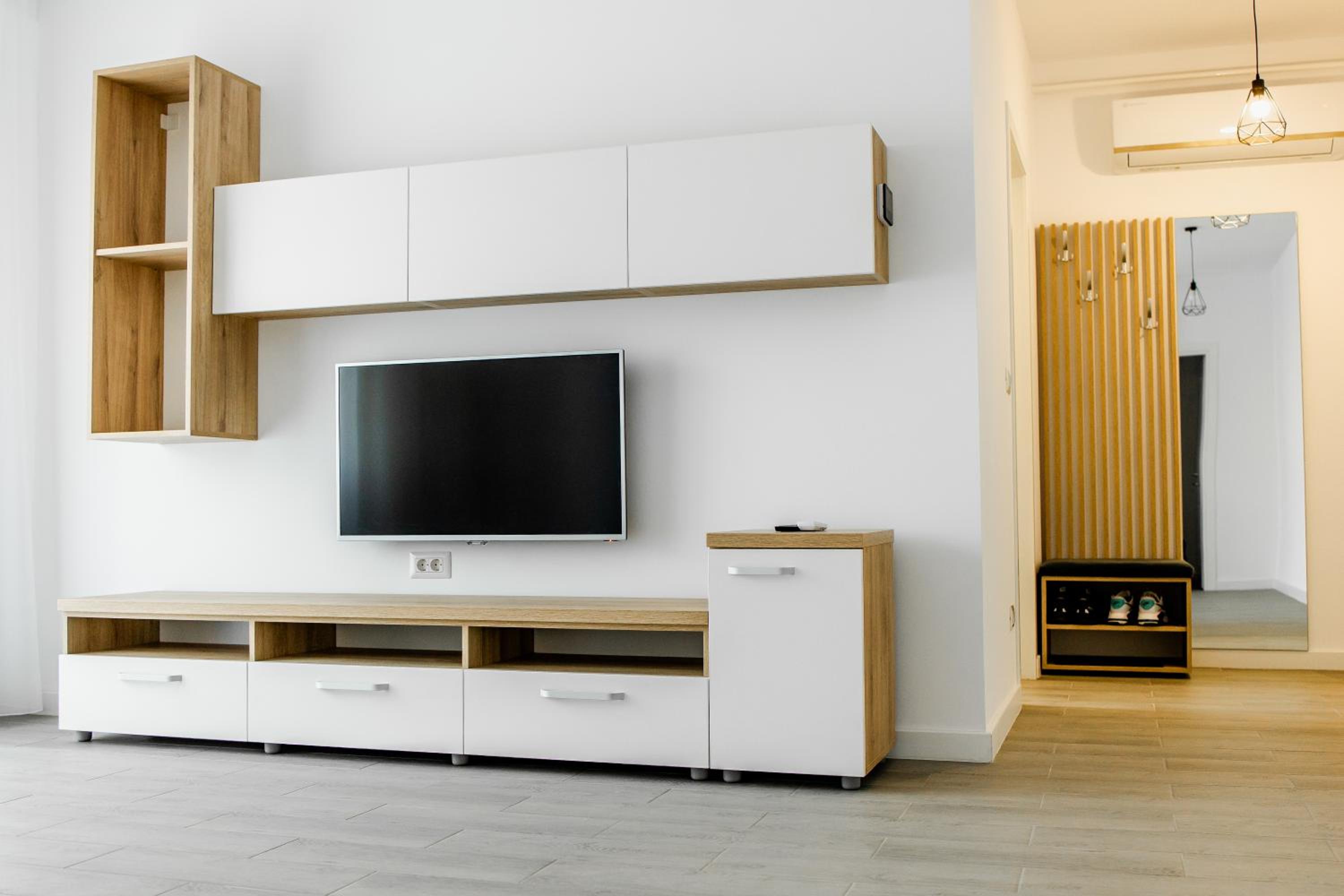Samplus Central Apartment view 3