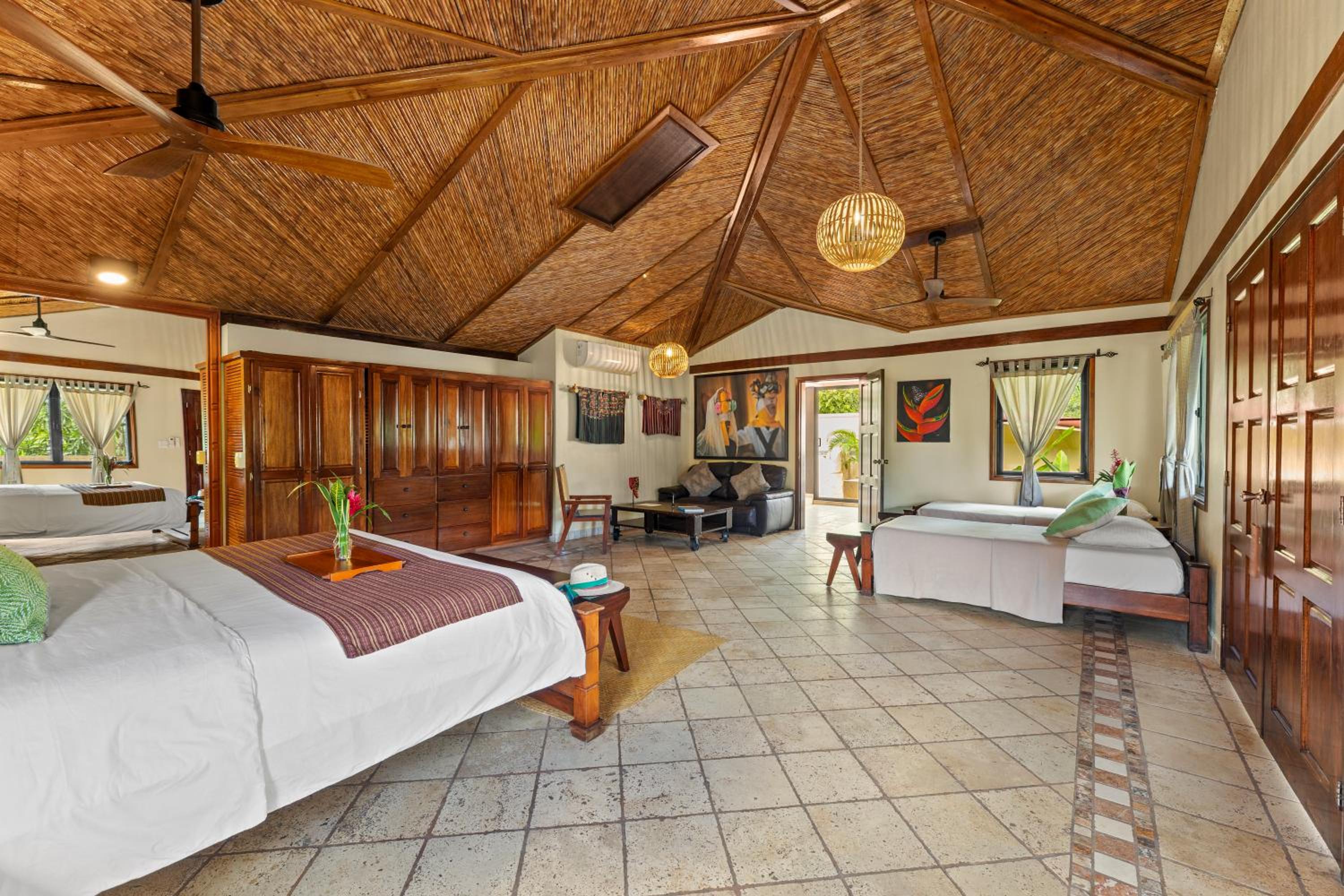 Sleeping Giant Rainforest Lodge