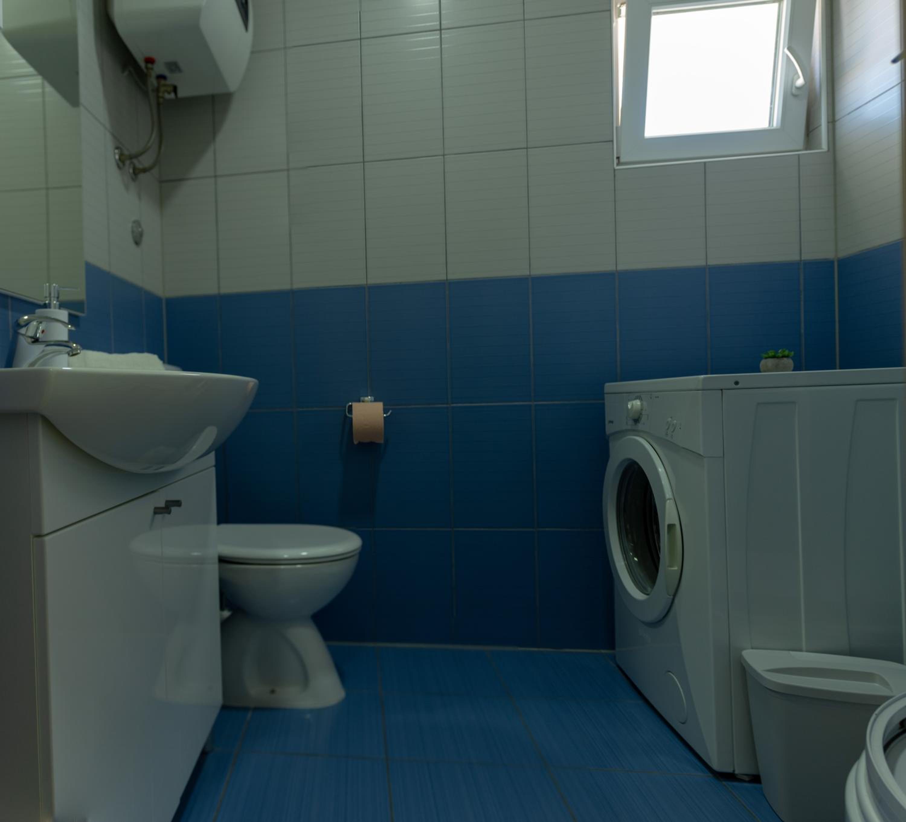 Photo 45
