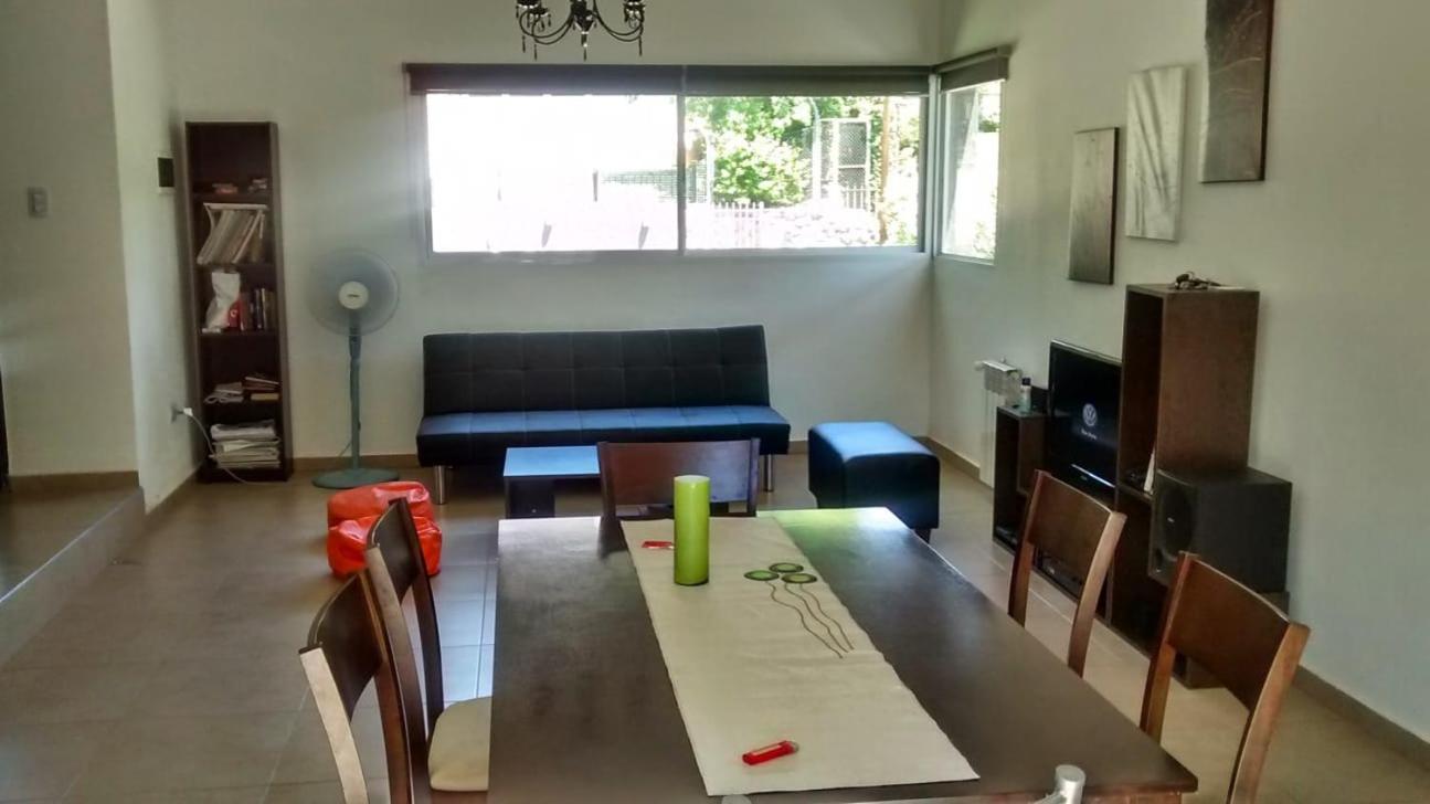 Hermosa casa 351-6 en villa 157 carlos paz 157 - SOLO FAMILIAS