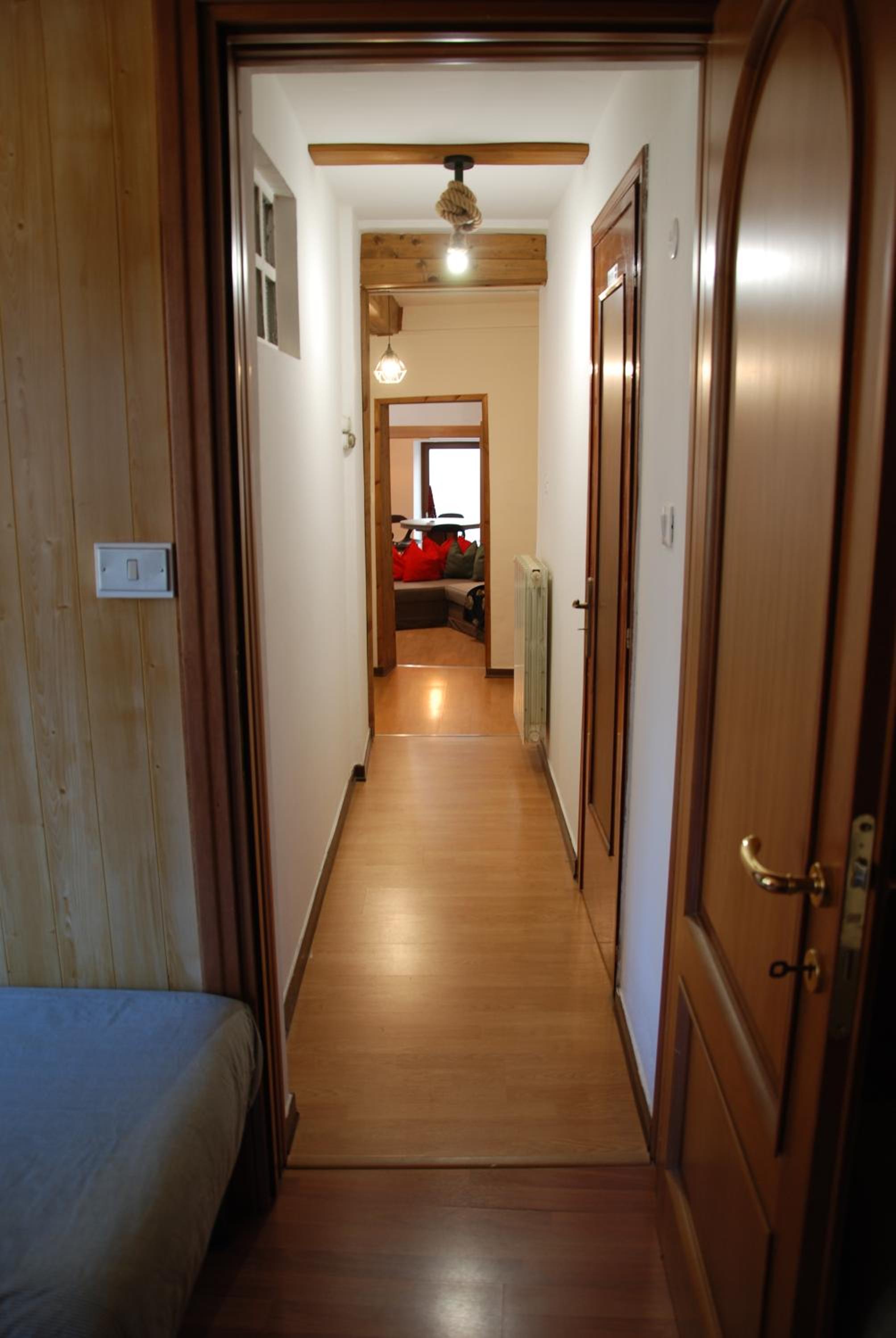 Photo 36