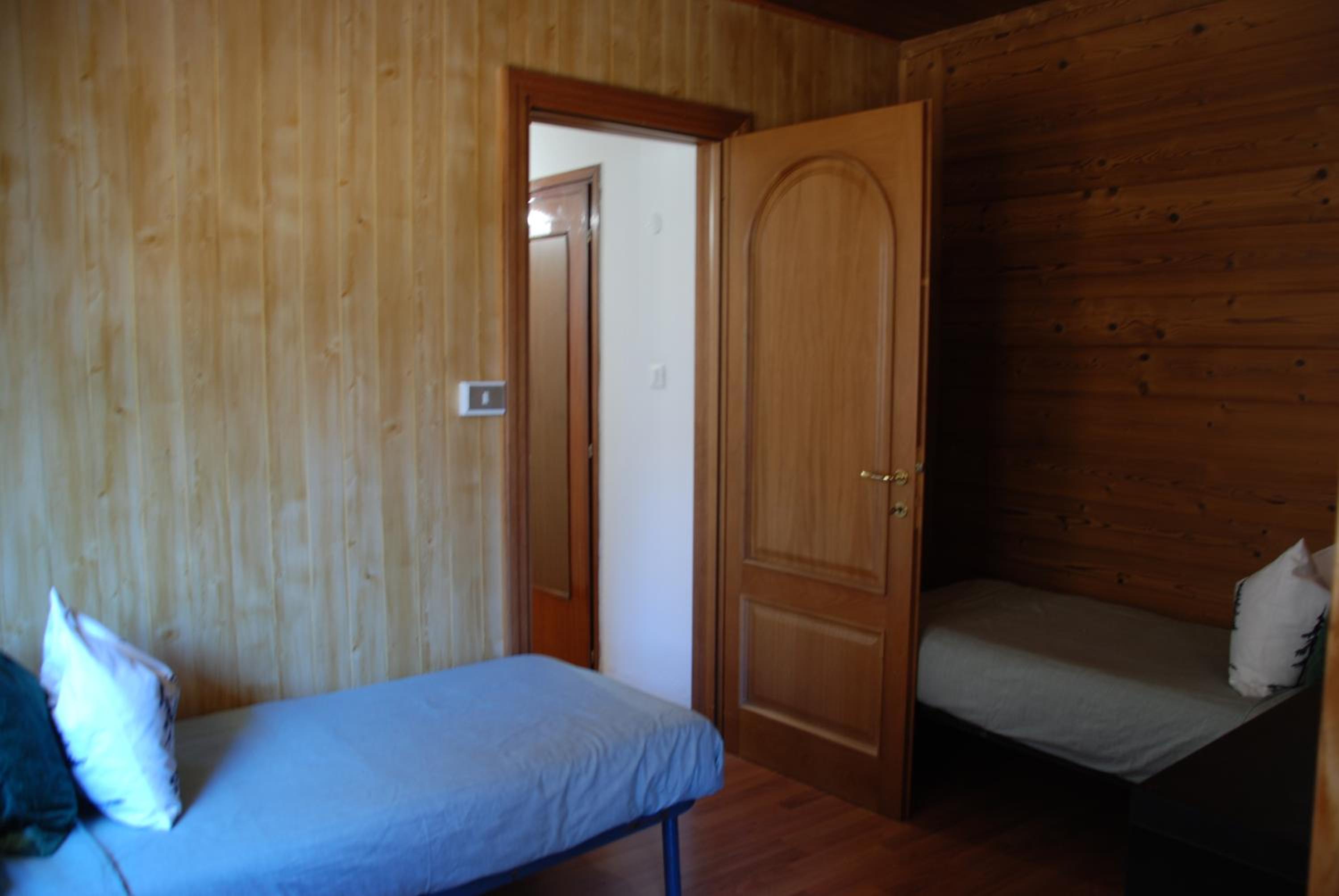 Photo 37
