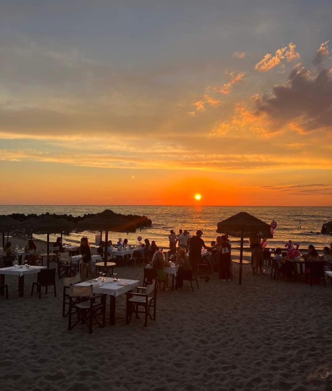 SUNSET BEACH view 5