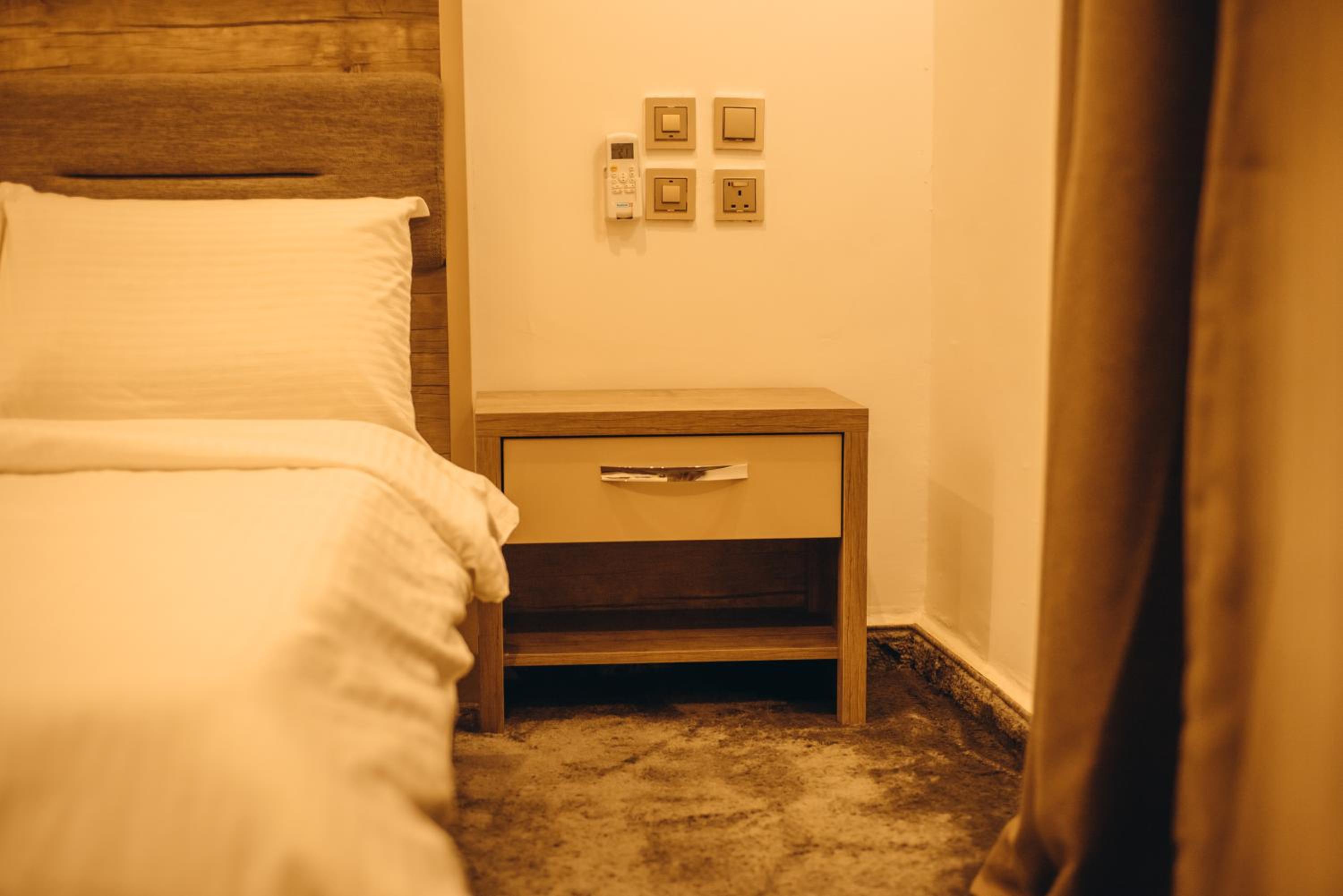Holsapartments