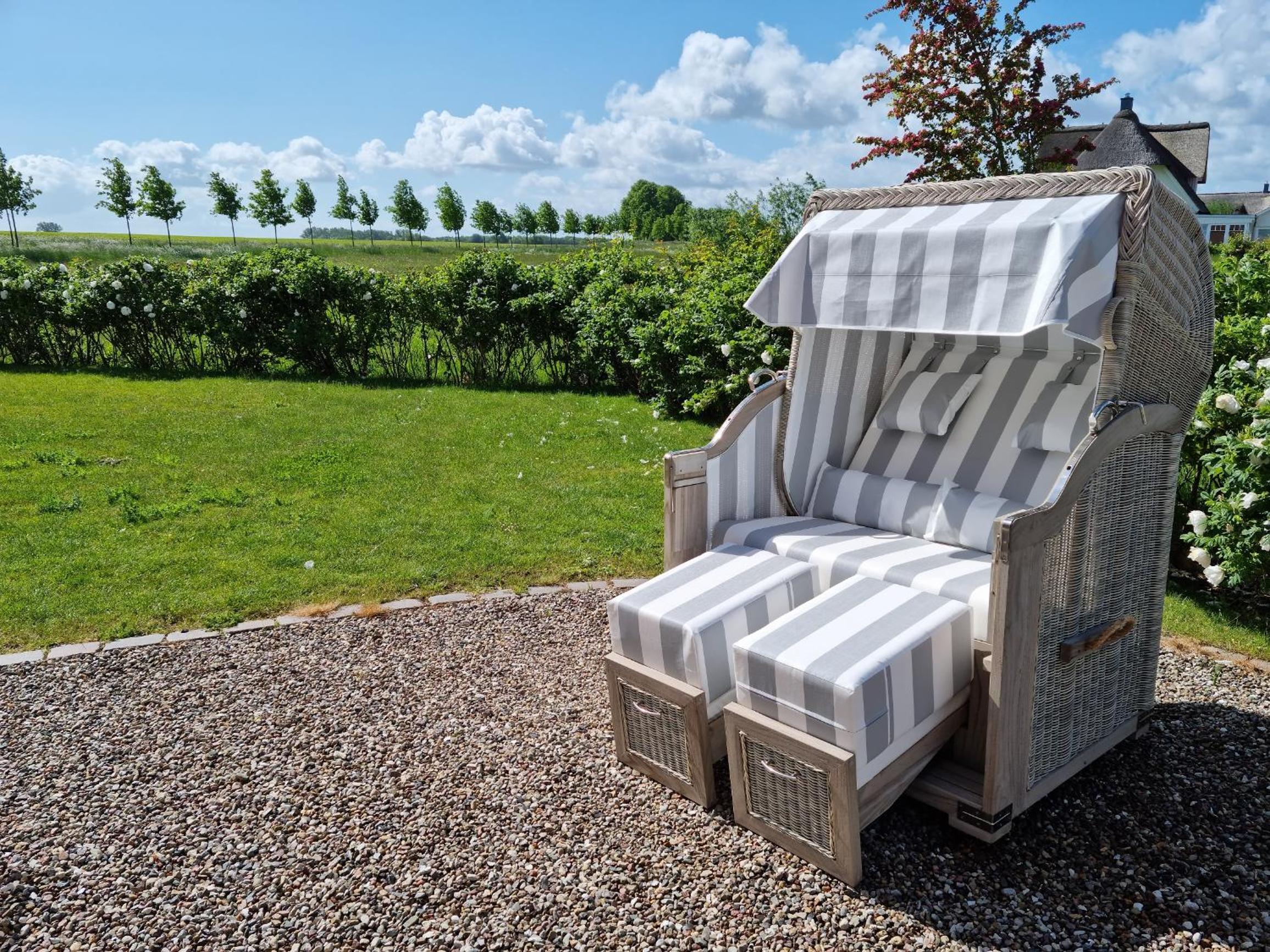 Ostsee-Wellnesslandhaus mit Sauna, Jacuzzi, Innenwhirlpool