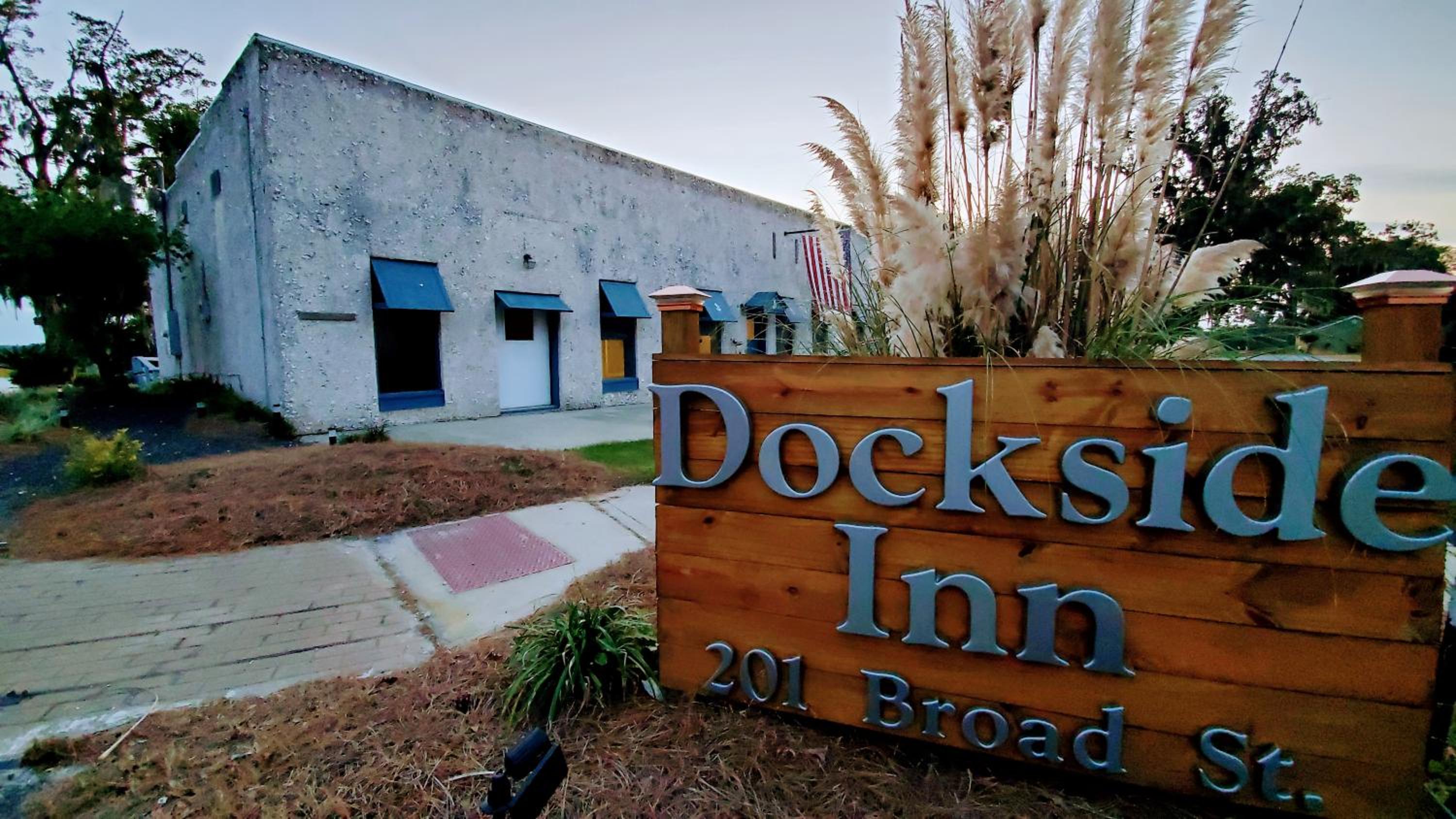 Darien Dockside Inn - Property Image 24