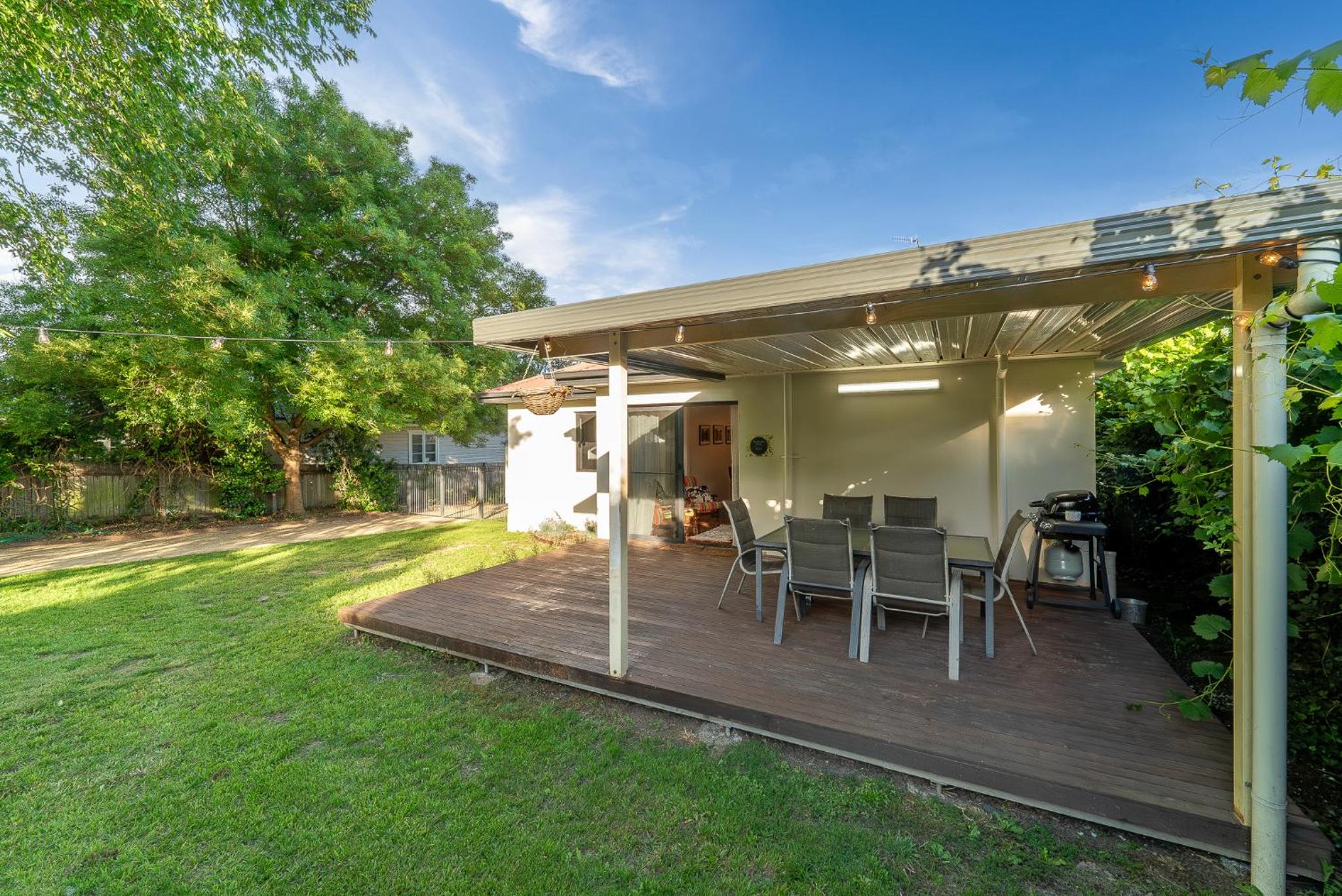 The Armidale House #1