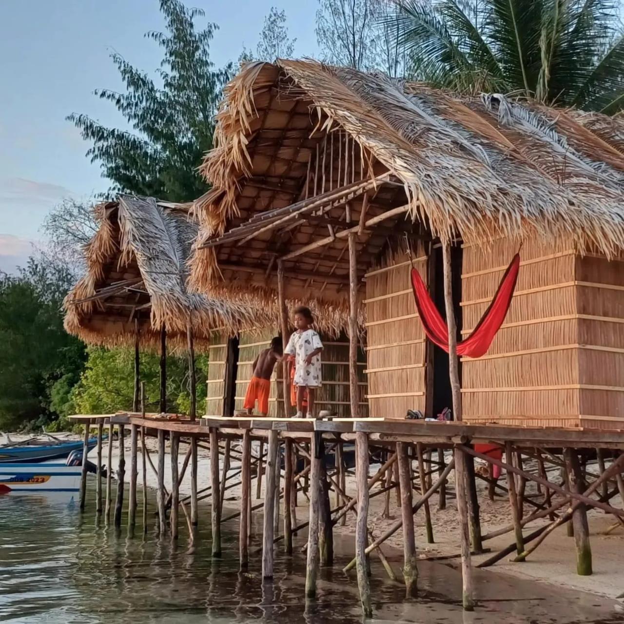 Coco Huts Guest House view 5