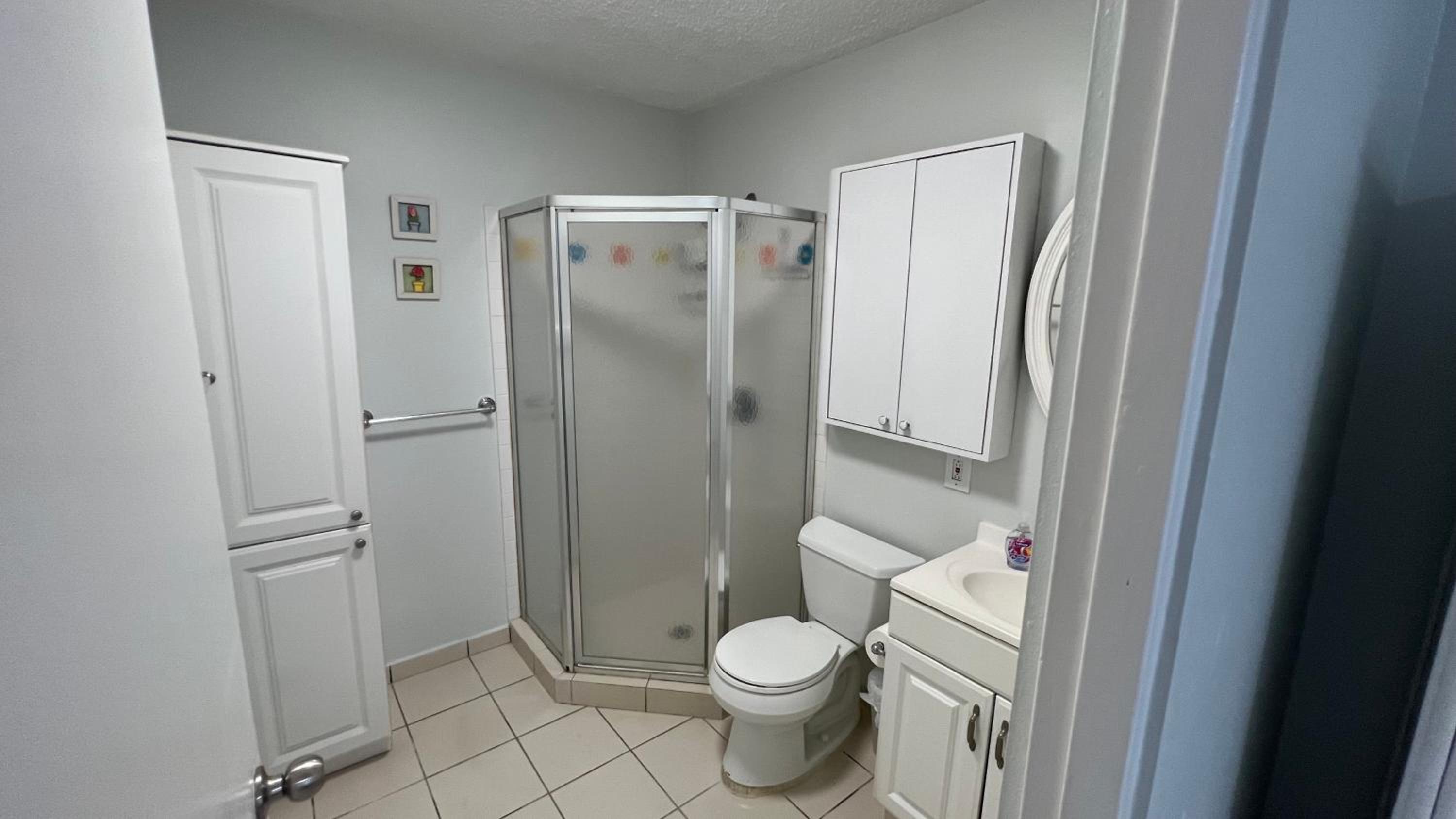 Beach front 2 bedroom & bath in Isla Verde view 3