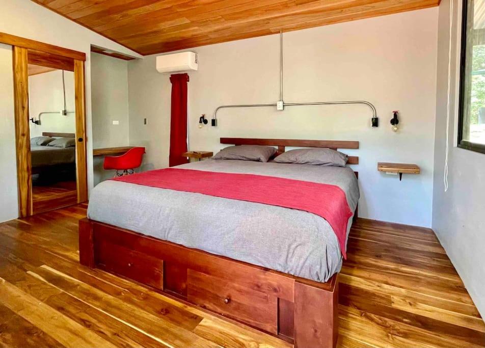 Industrial Studio with private Jacuzzi