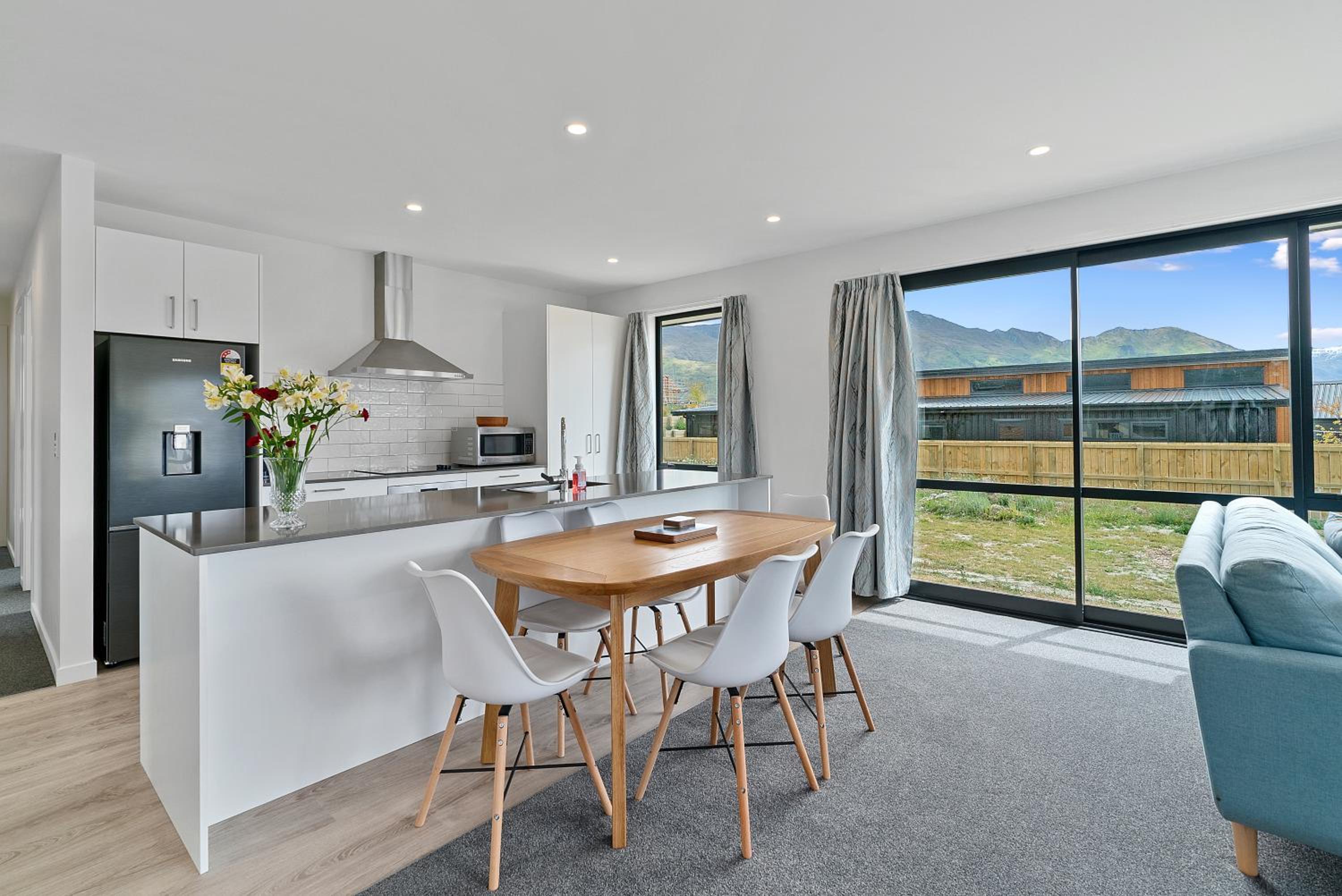 Aubrey Views - Wanaka Holiday Home view 4