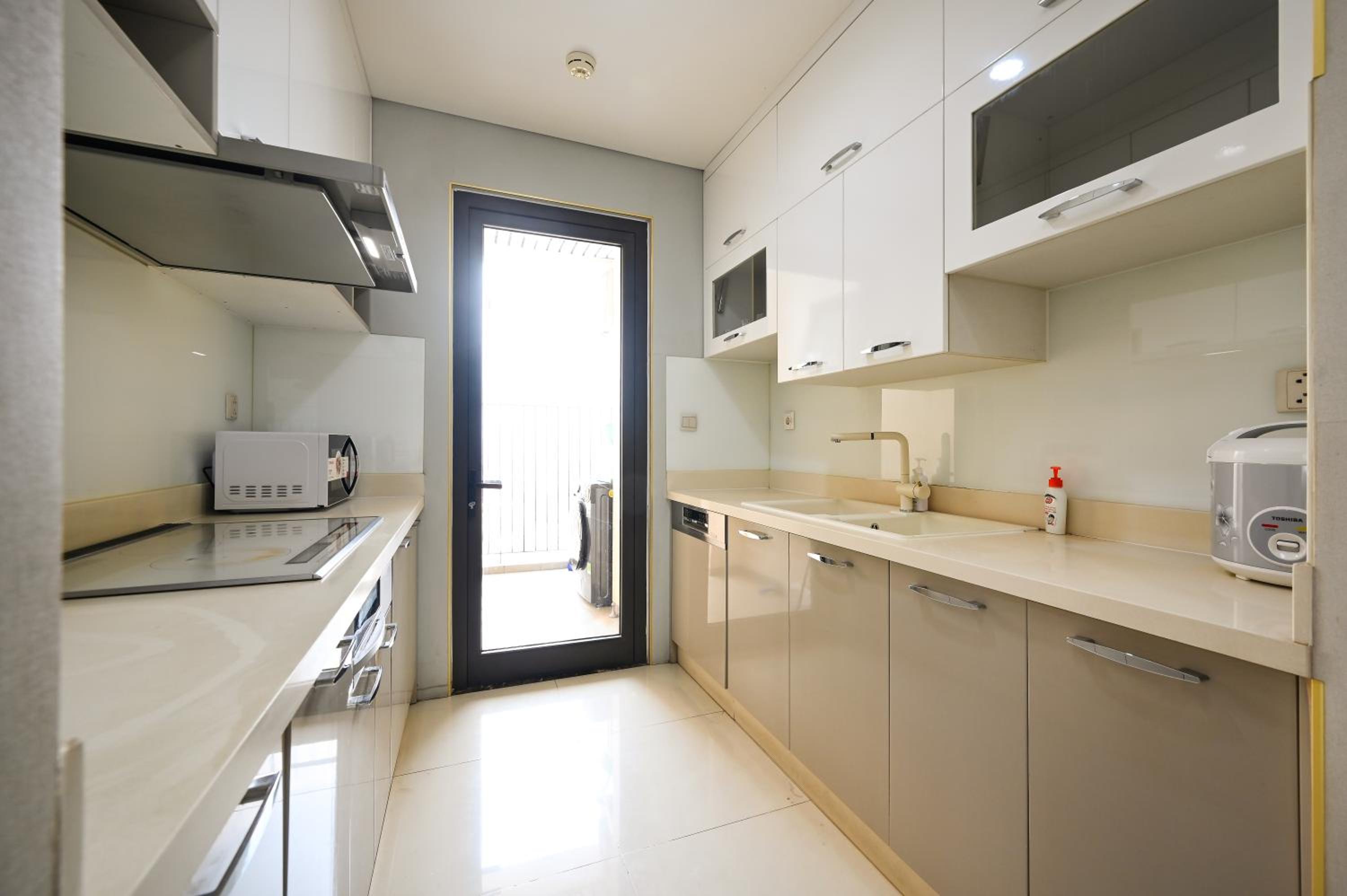 Zhome - 1,2,3 BR apartment in Ha Do Centrosa - District 10