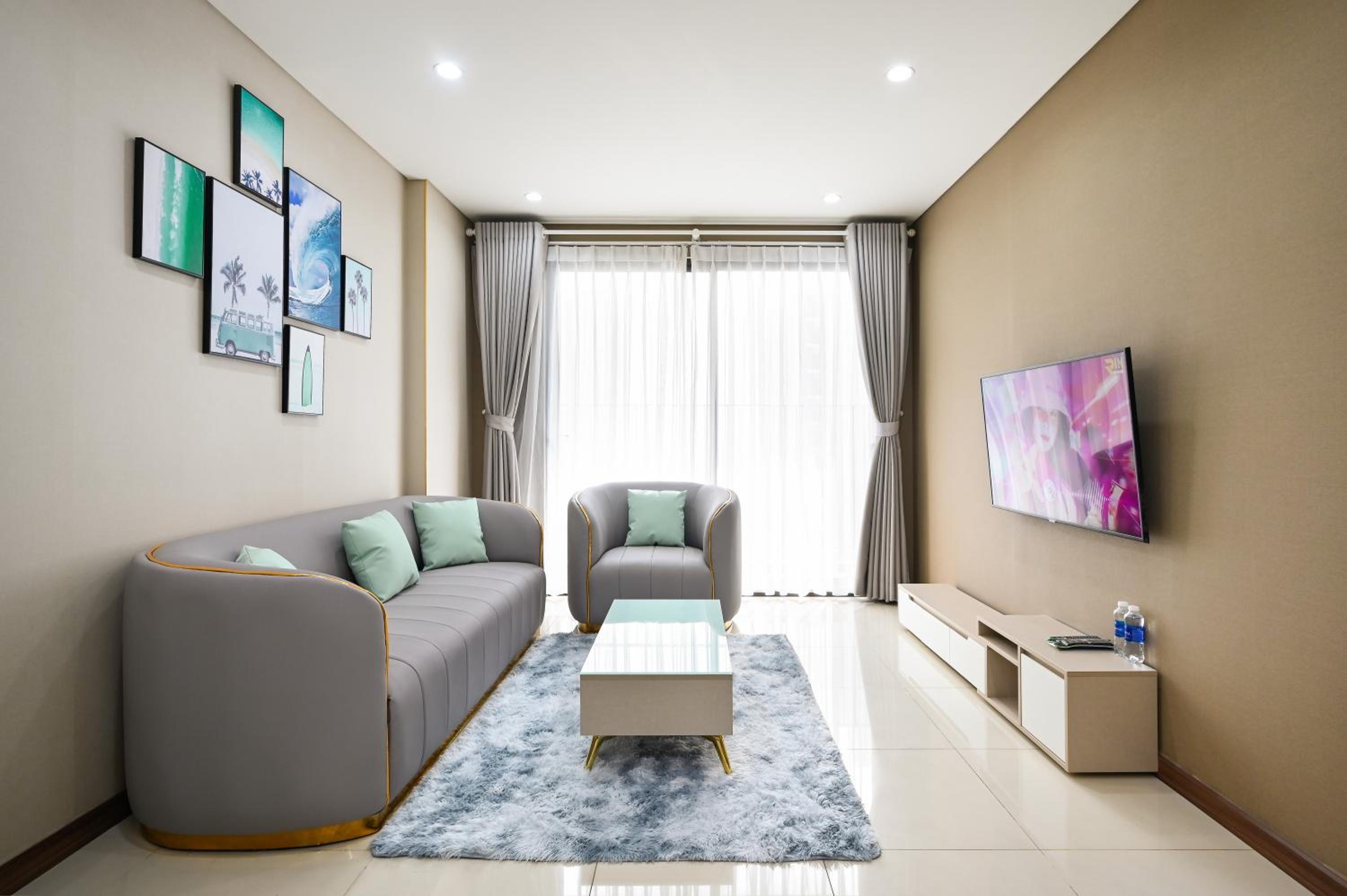 Zhome - 1,2,3 BR apartment in Ha Do Centrosa - District 10