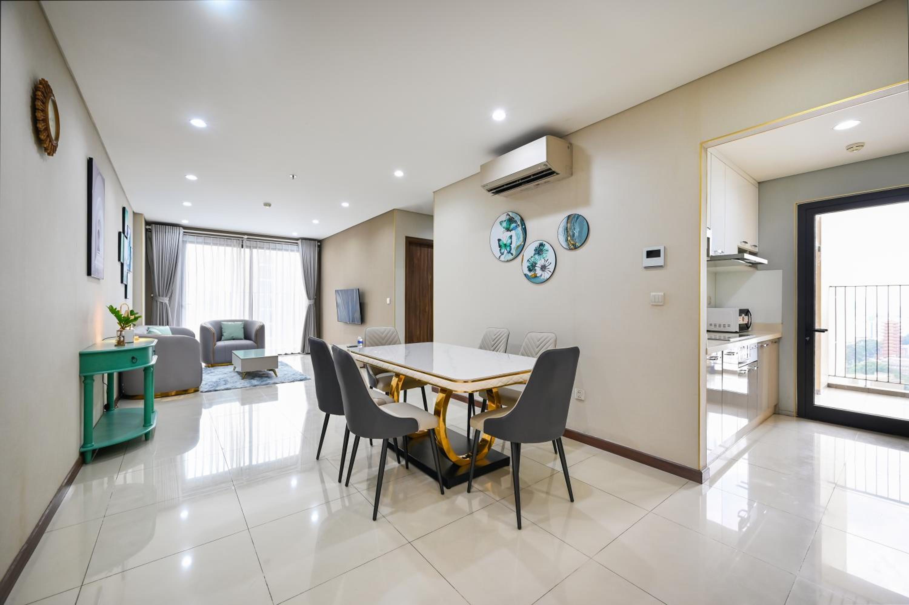 Zhome - 1,2,3 BR apartment in Ha Do Centrosa - District 10