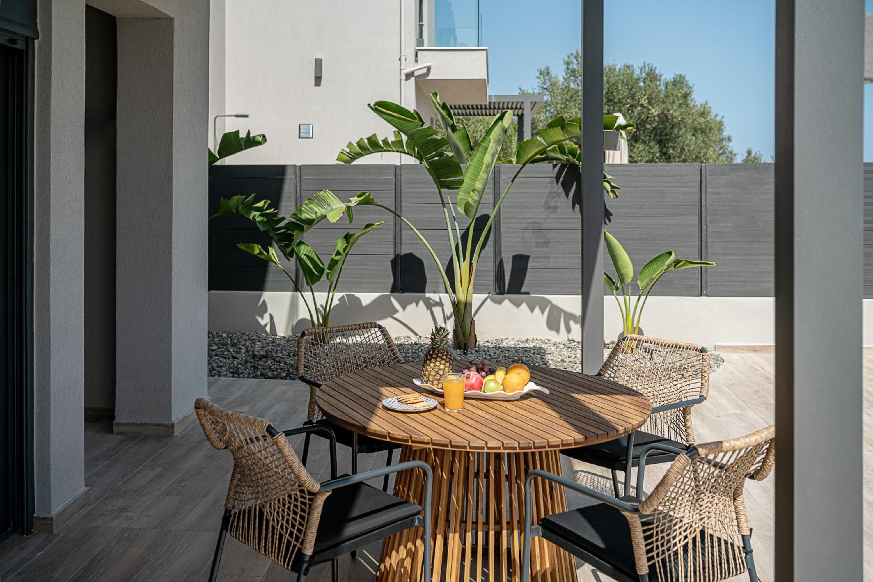 Melanthia Villas