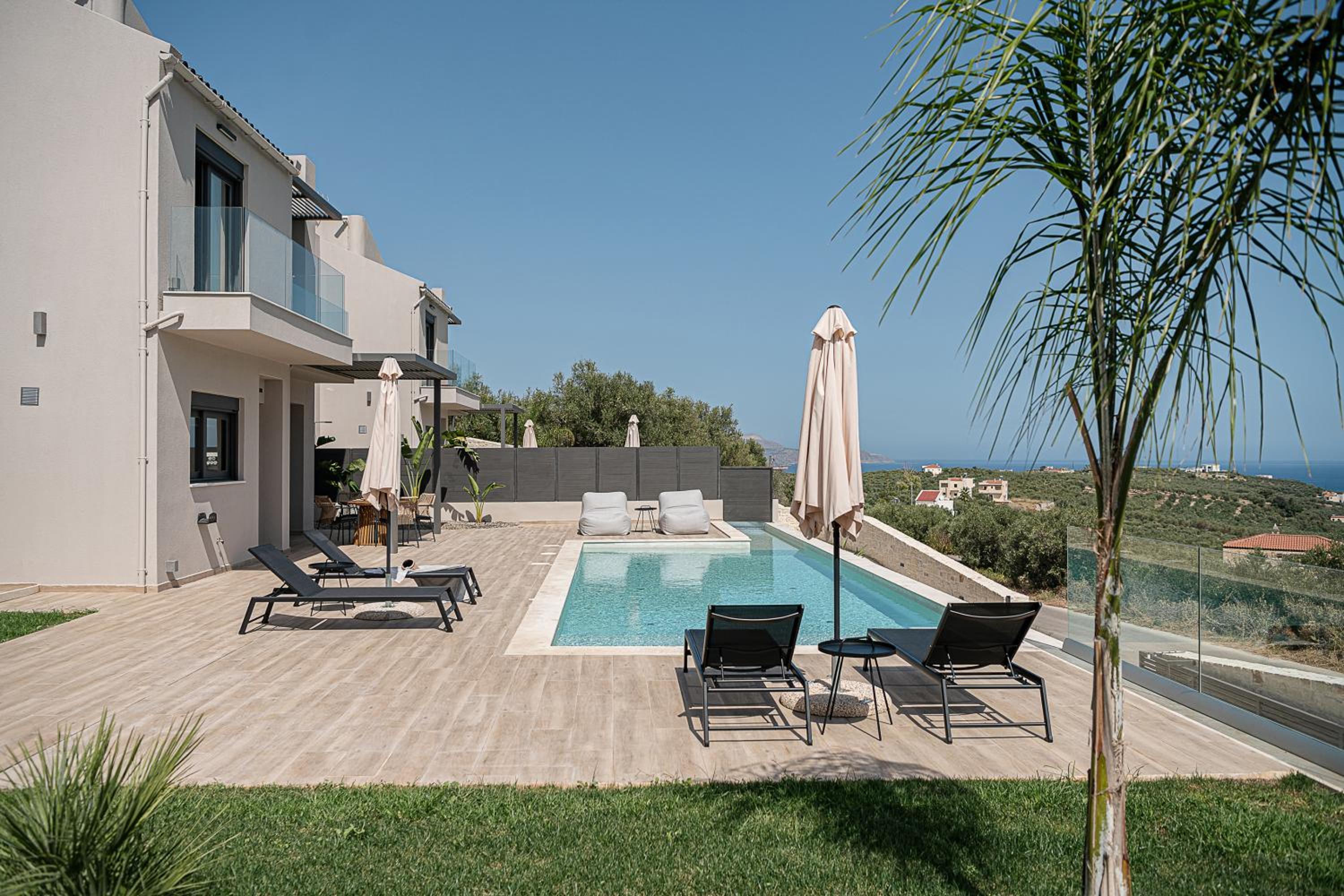 Melanthia Villas