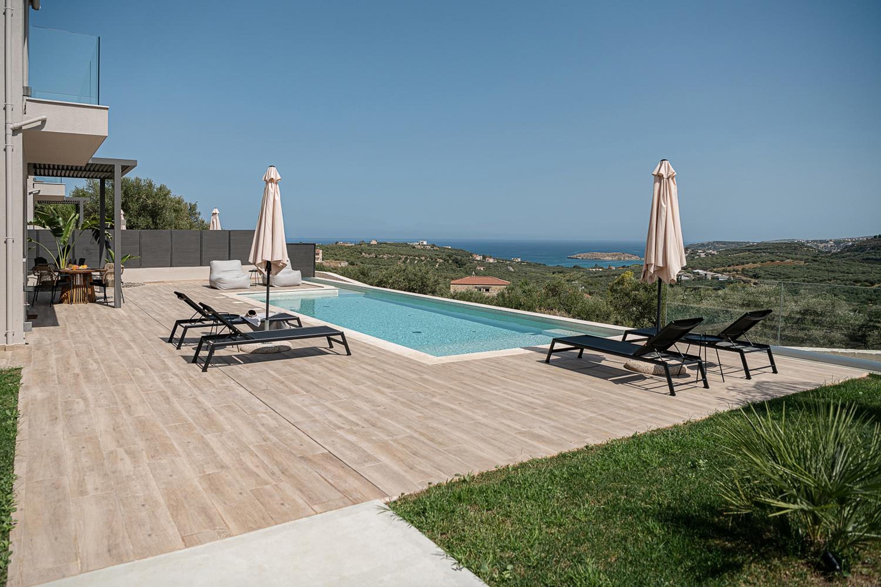 Melanthia Villas