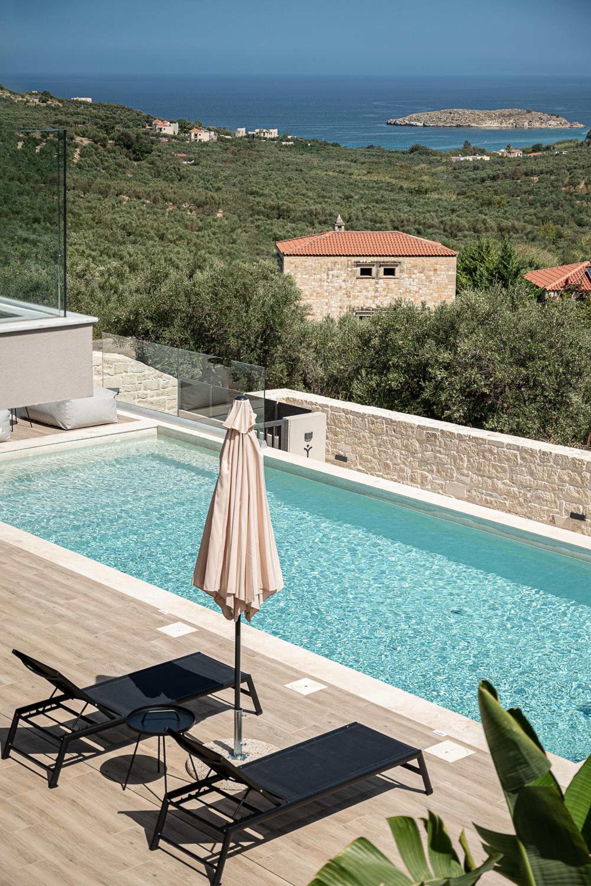 Melanthia Villas