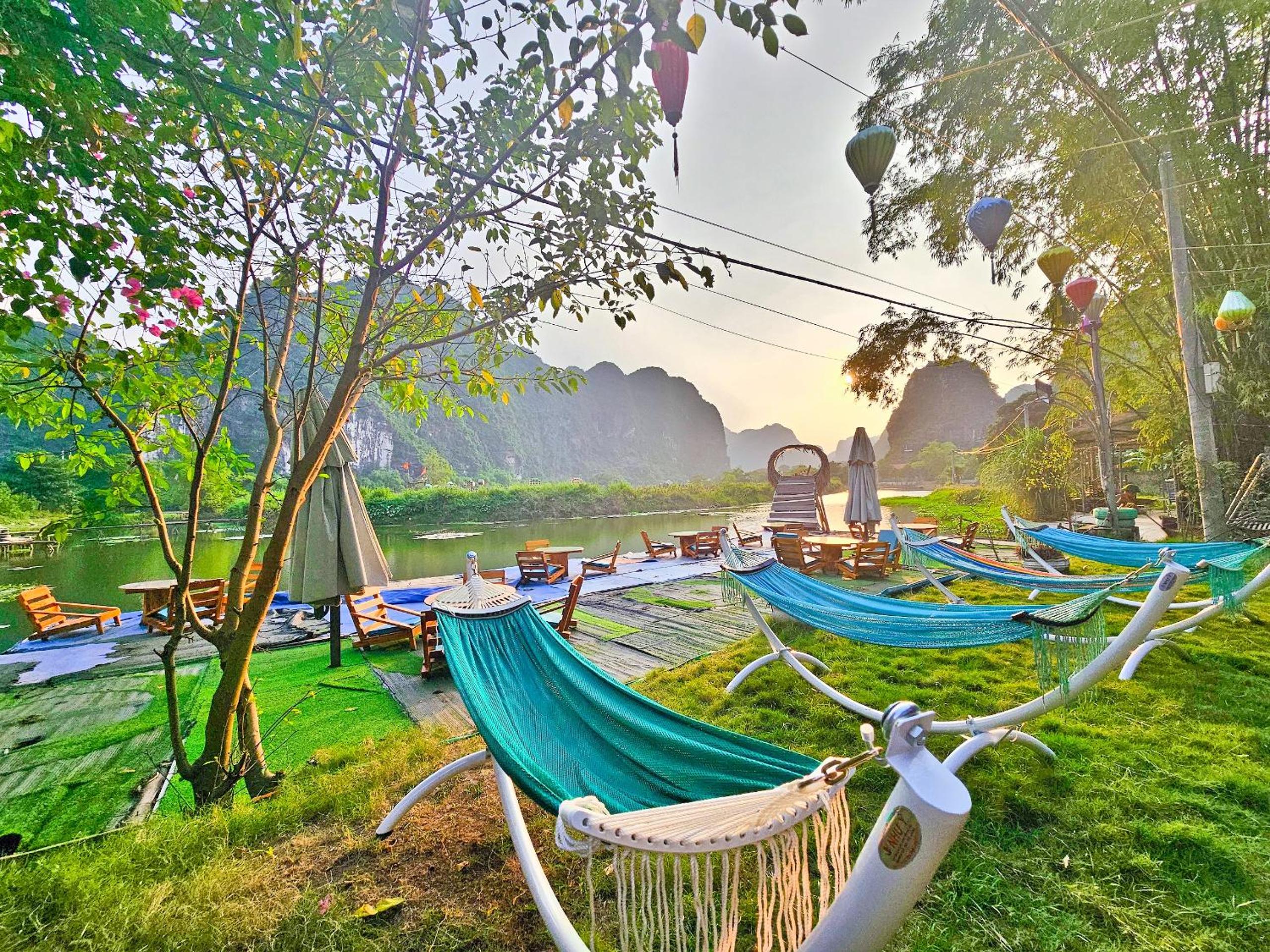 Quoc Khanh Bamboo Homestay view 2
