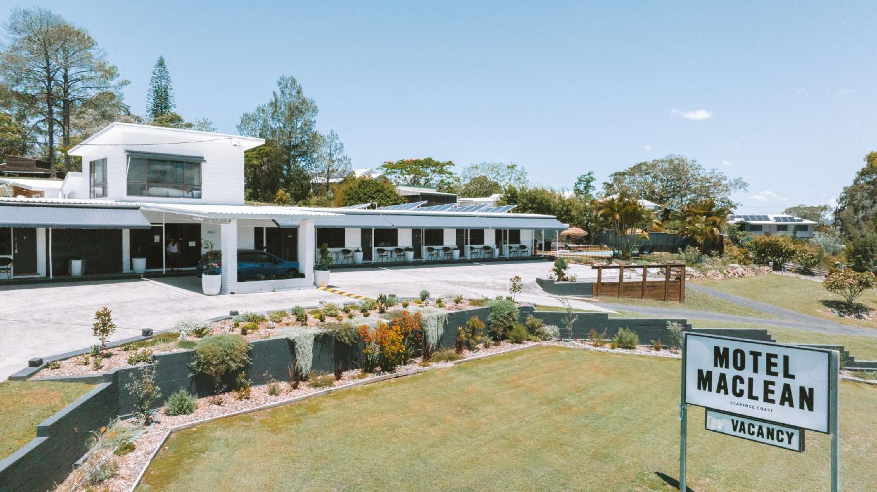 Motel Maclean