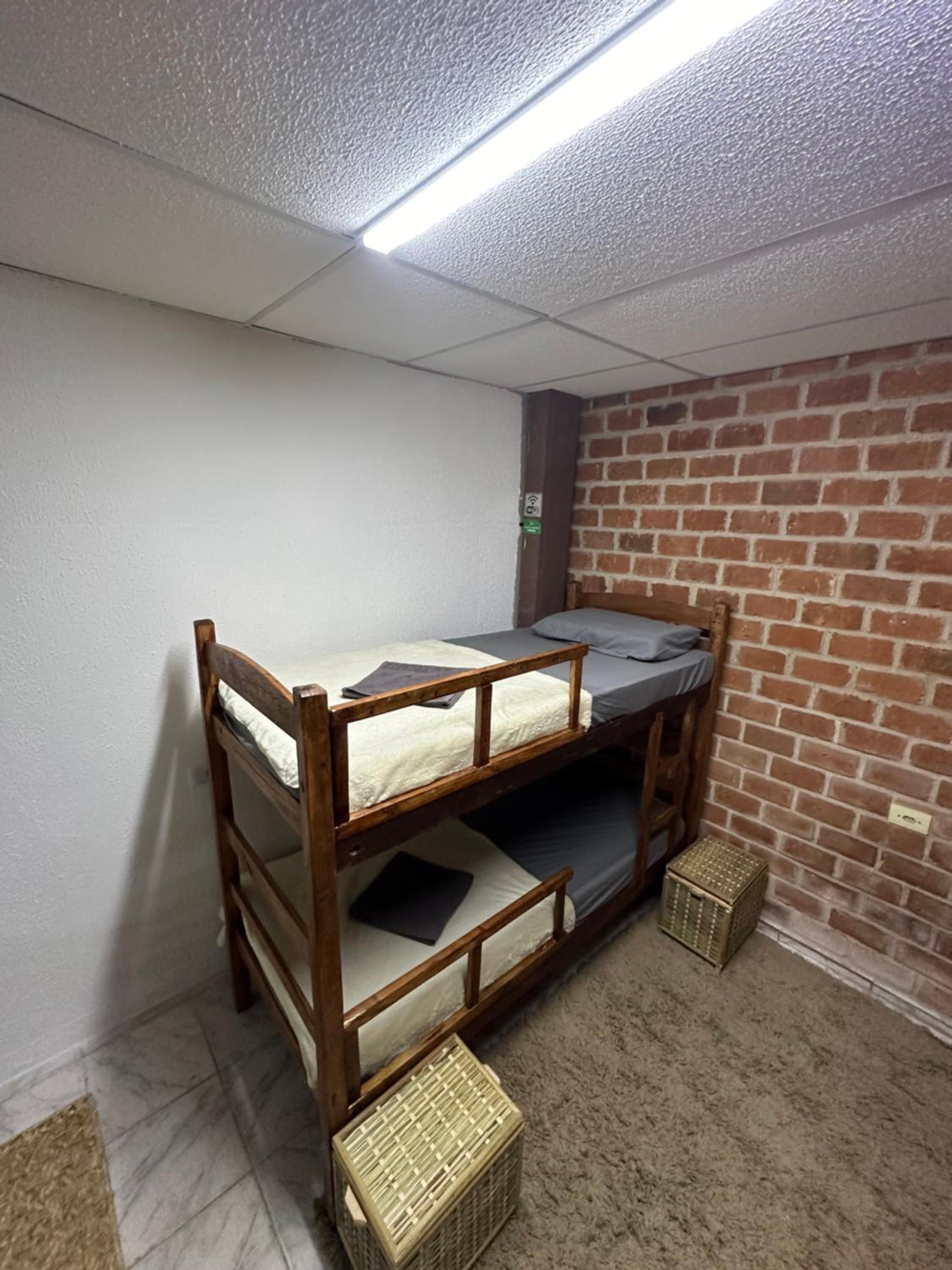 Hostel Simple
