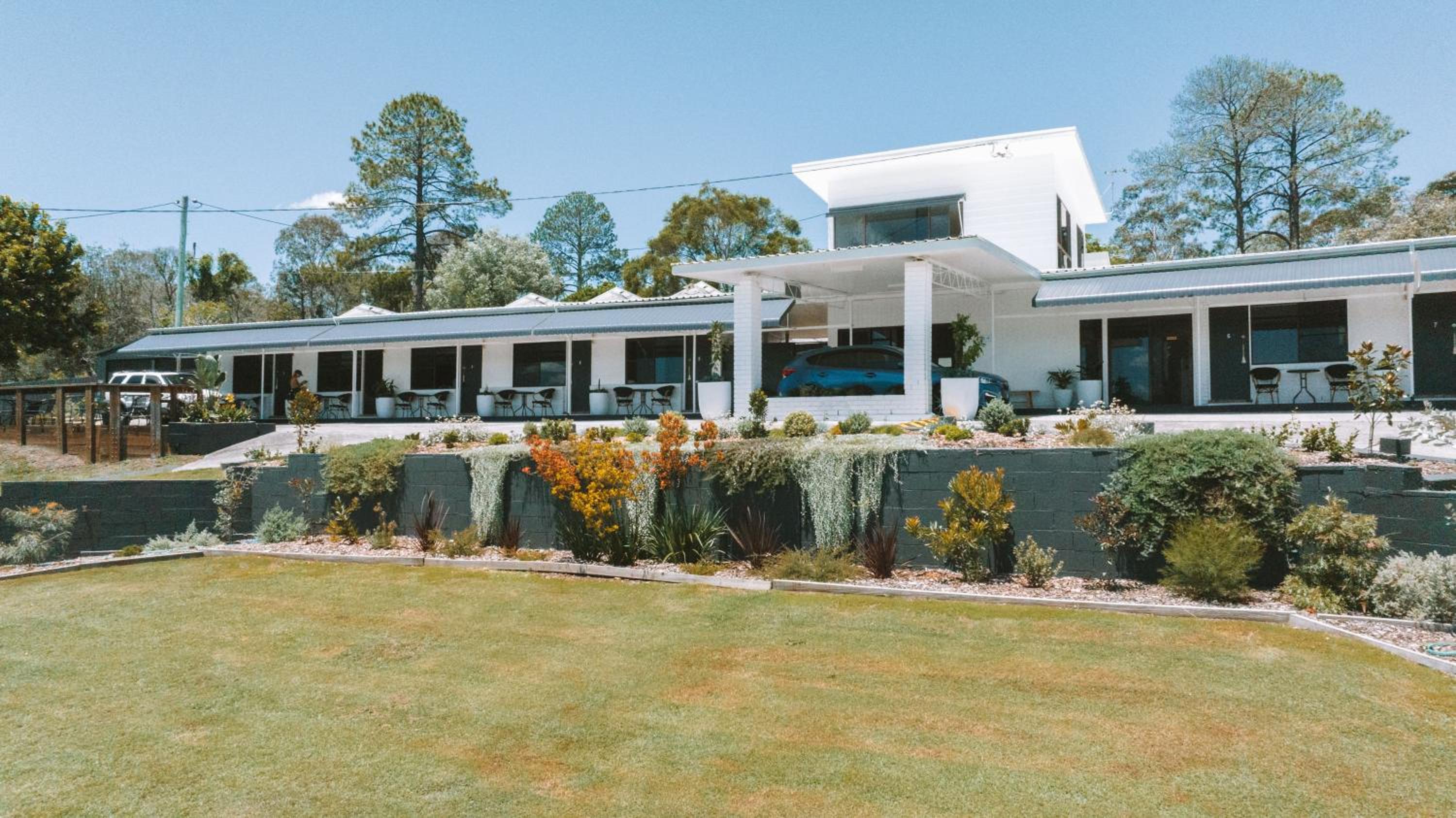 Motel Maclean