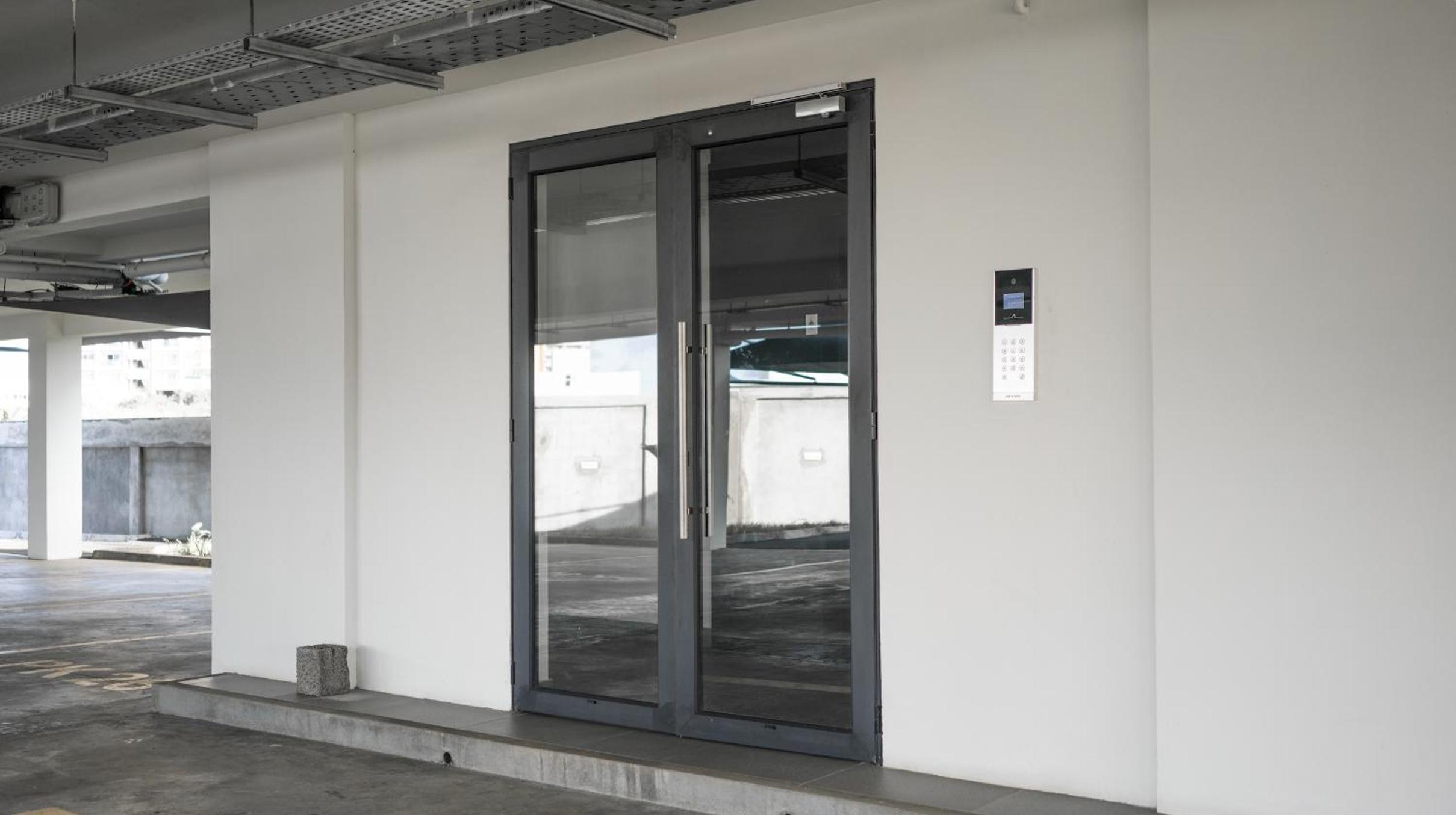 Sodnac Terraces New 2 bedroom Apartment photo 2