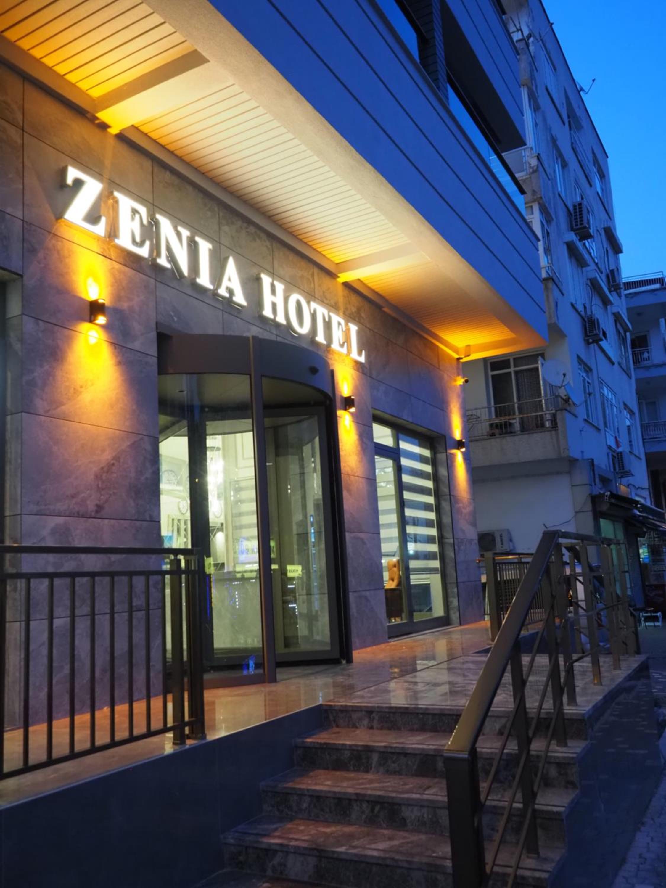 ZENİA OTEL - Image 47
