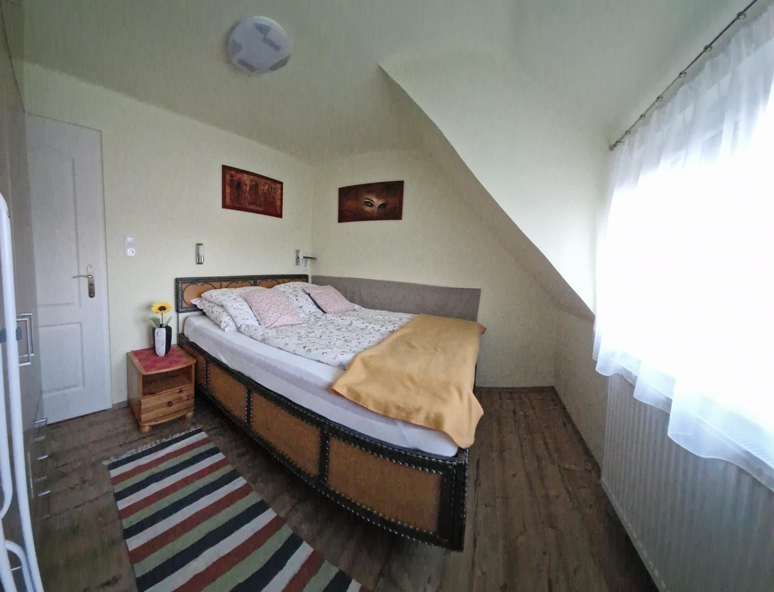 Photo 38