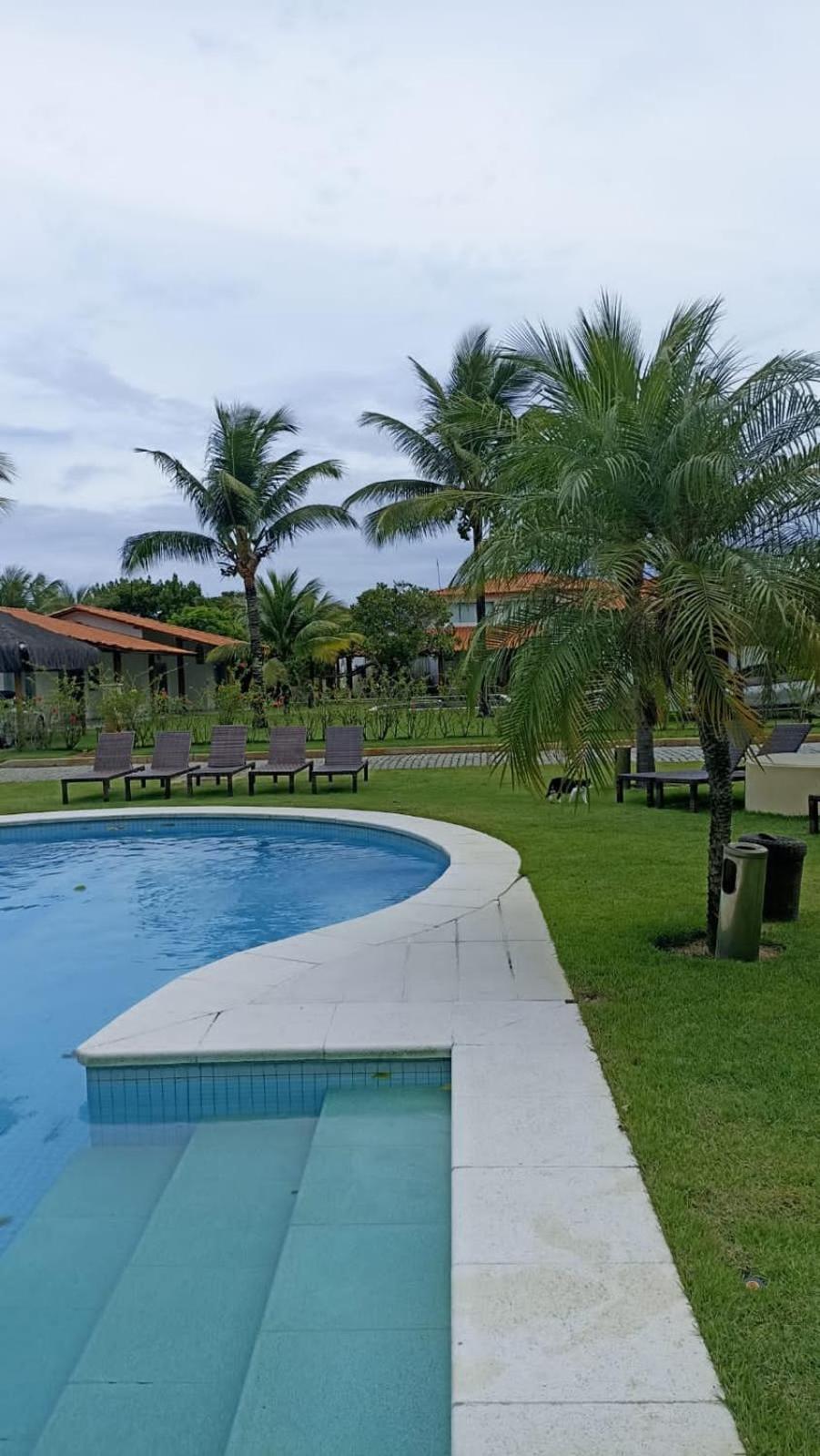 Apartamento condomínio Vila la Torre