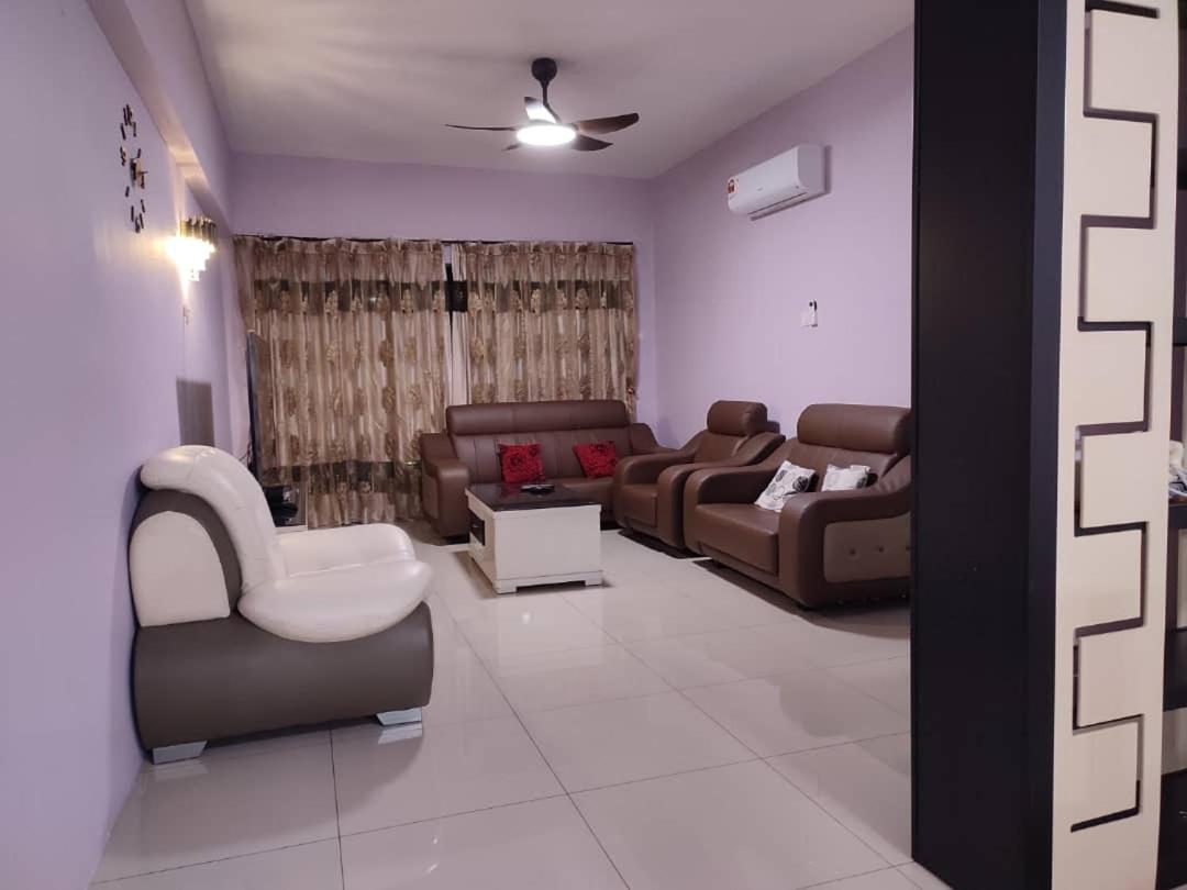 Daxxlence Swimming Pool Homestay Kinta RiverFront