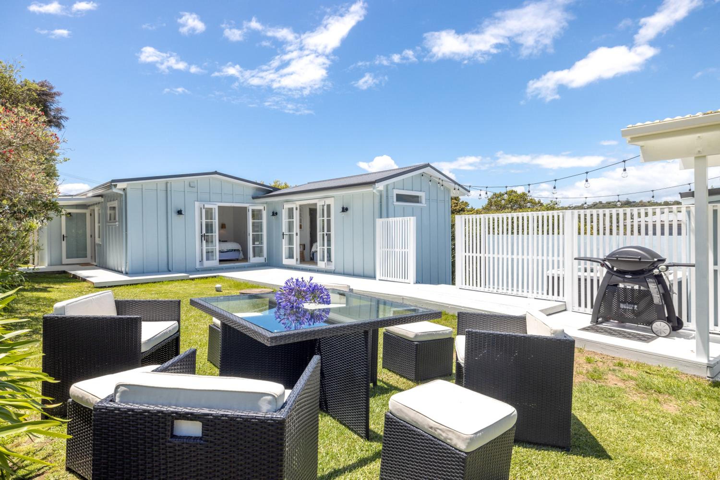 Coco Grove Oneroa - Waiheke Retreat with Spa view 3