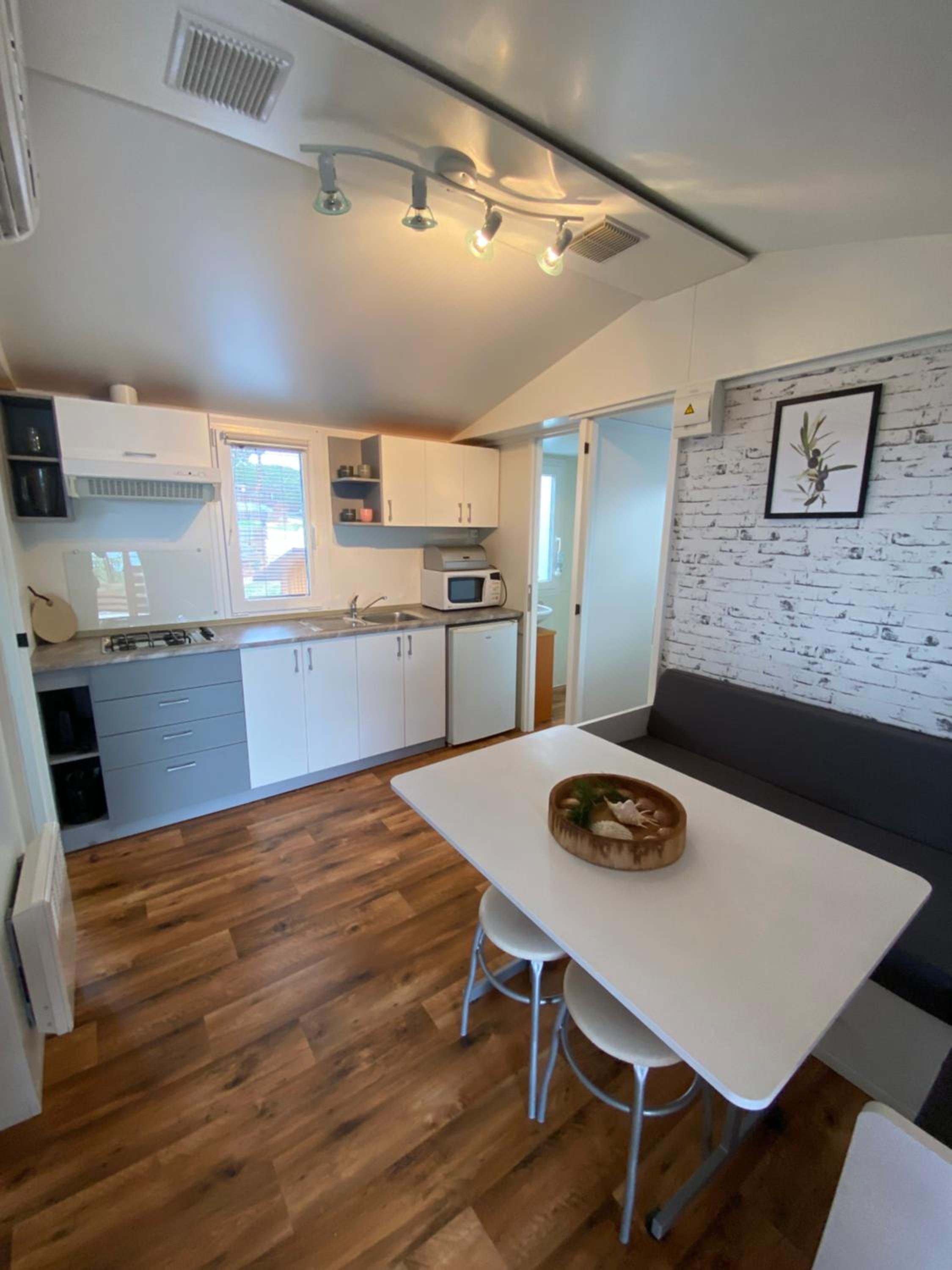 Mobile Home Pinia view 3