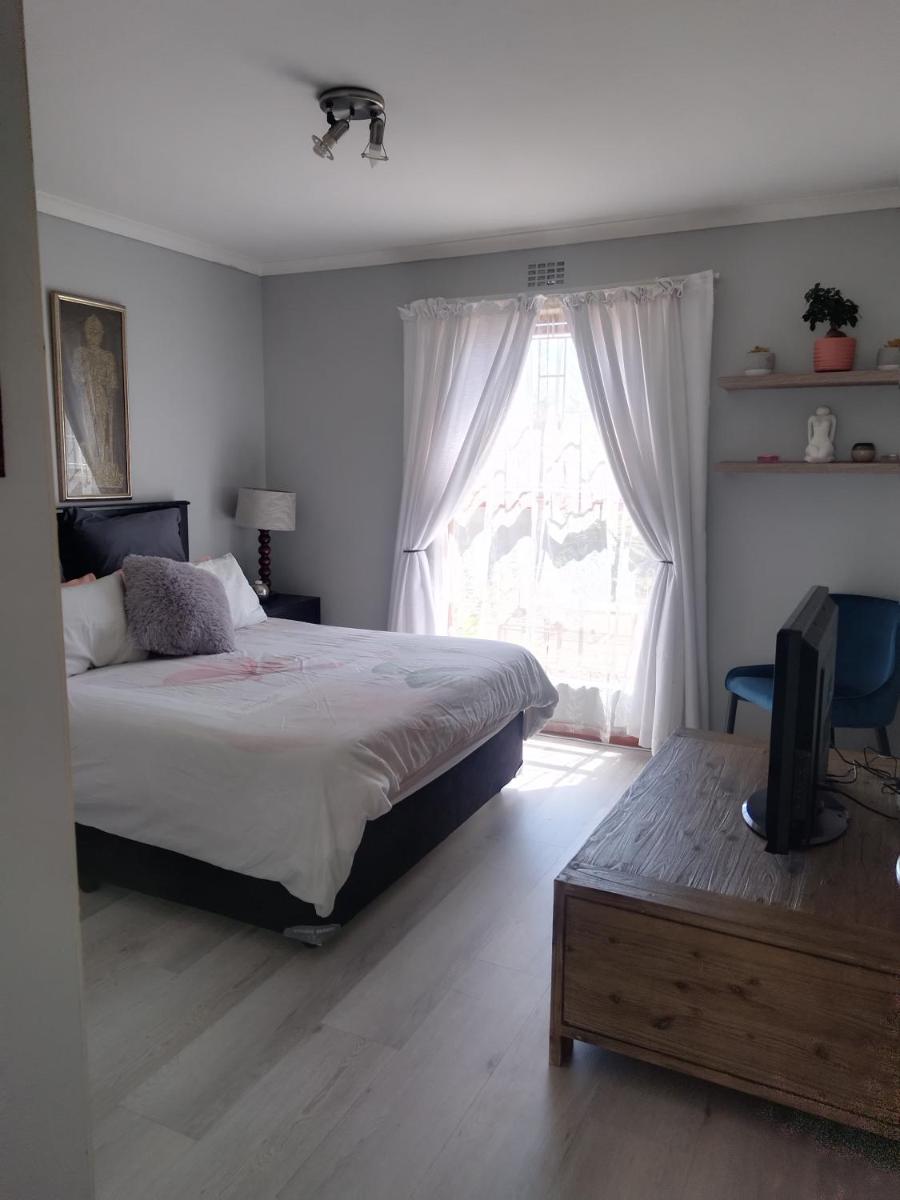 Your comfortable home away from home view 5