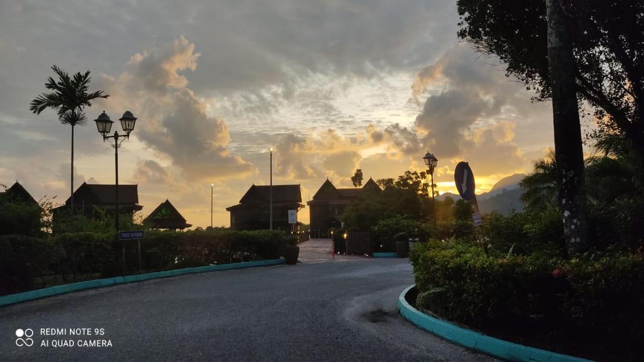 the sunset view lagoon suite photo 6