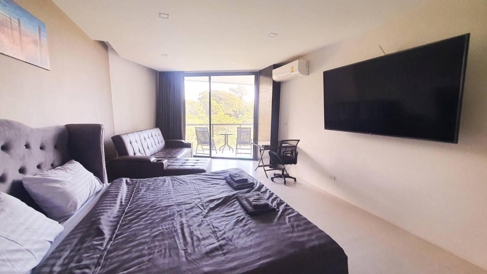 Mae Phim Holiday Escape Completely view 4
