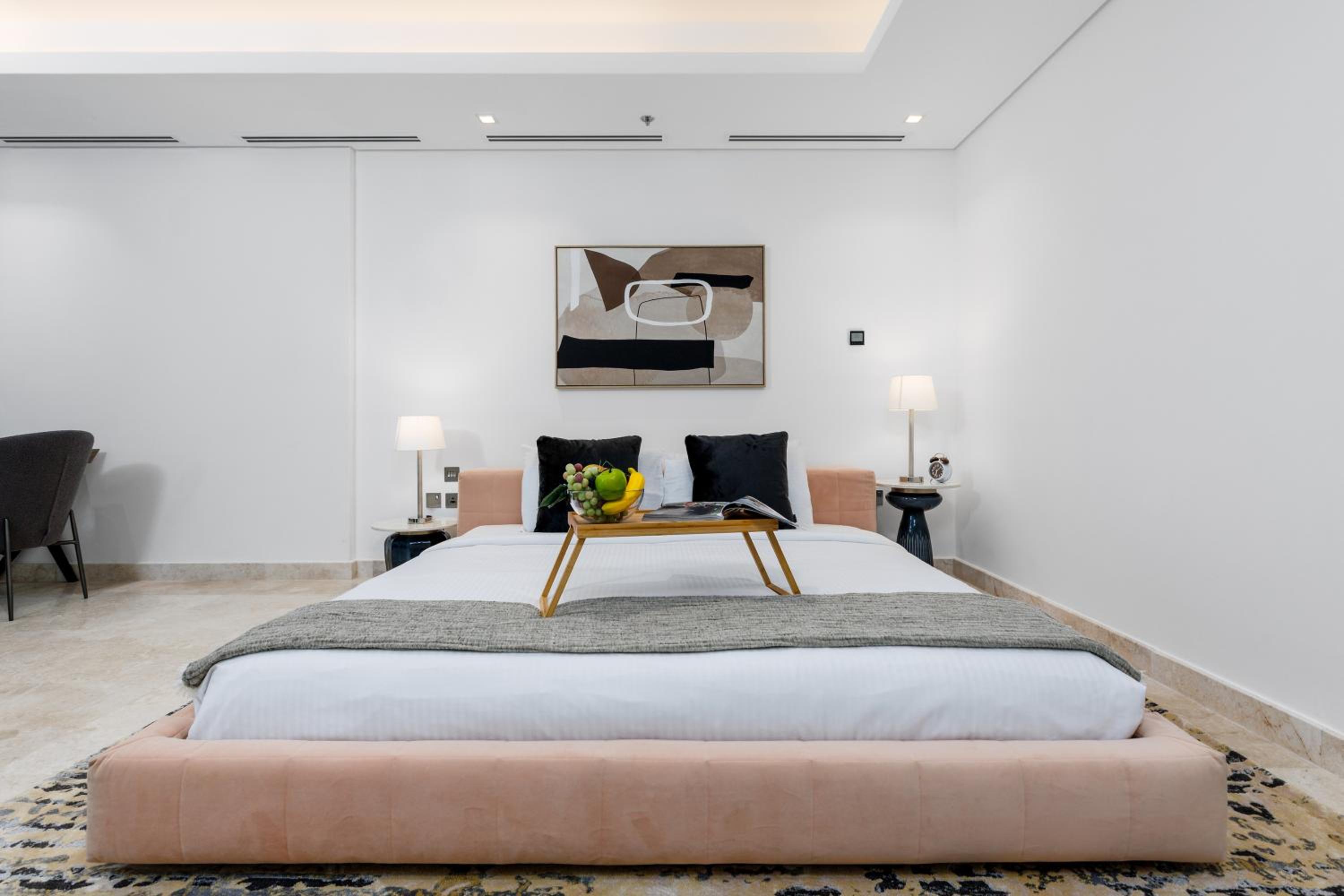 Maison Privee - Exquisite Duplex with Private Patio & Loft Living