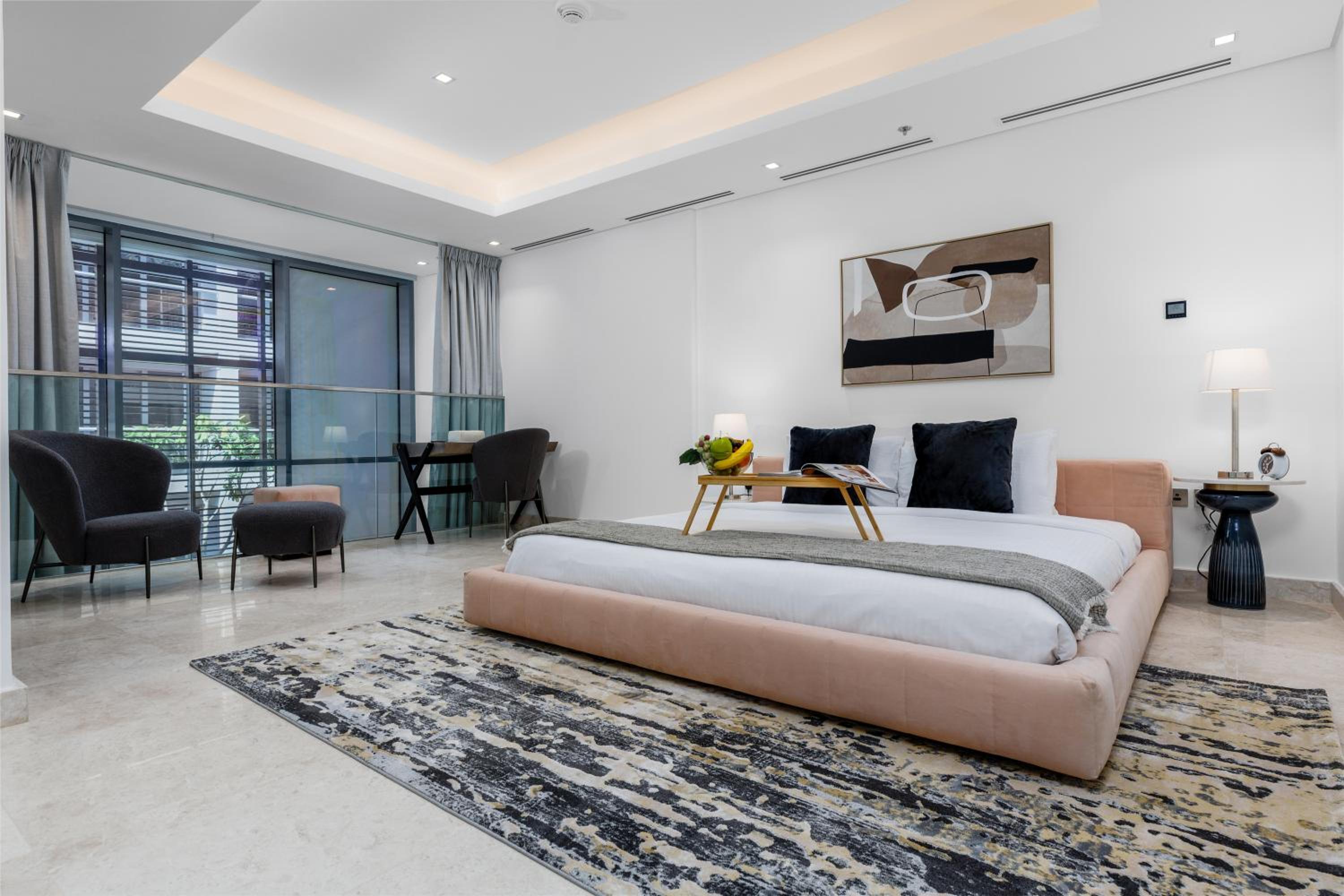 Maison Privee - Exquisite Duplex with Private Patio & Loft Living