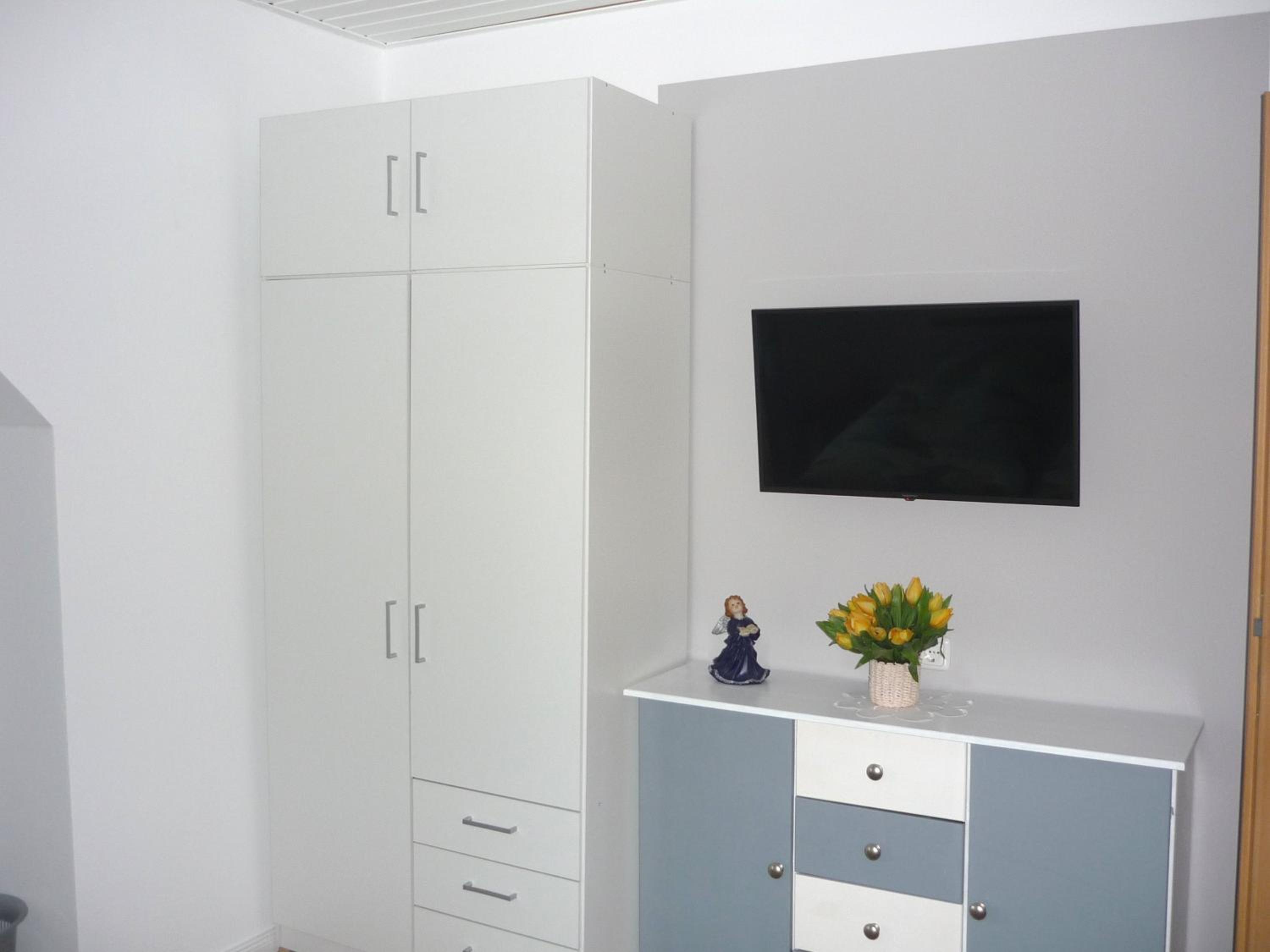 Ferienwohung Hanl - schöne FeWo mit 2 Schlafzimmern mit TV, Garten und großem Badezimmer view 3