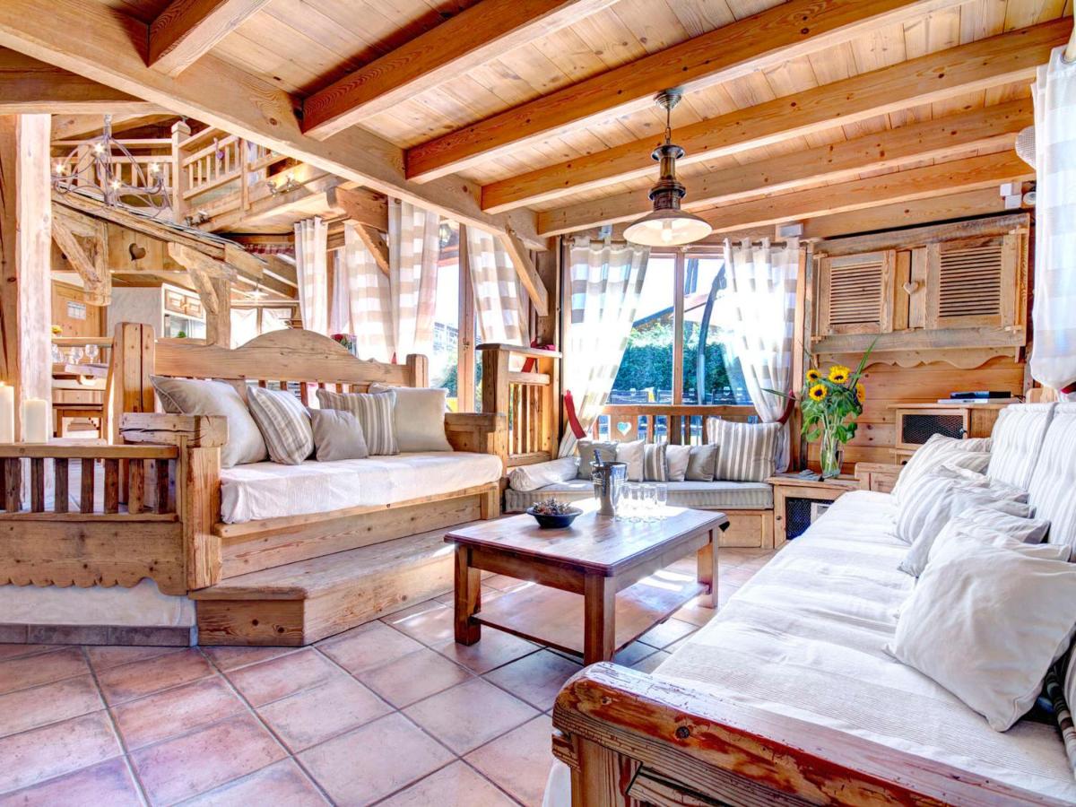 Chalet Morzine, 8 pièces, 14 personnes - FR-1-627-5 view 2