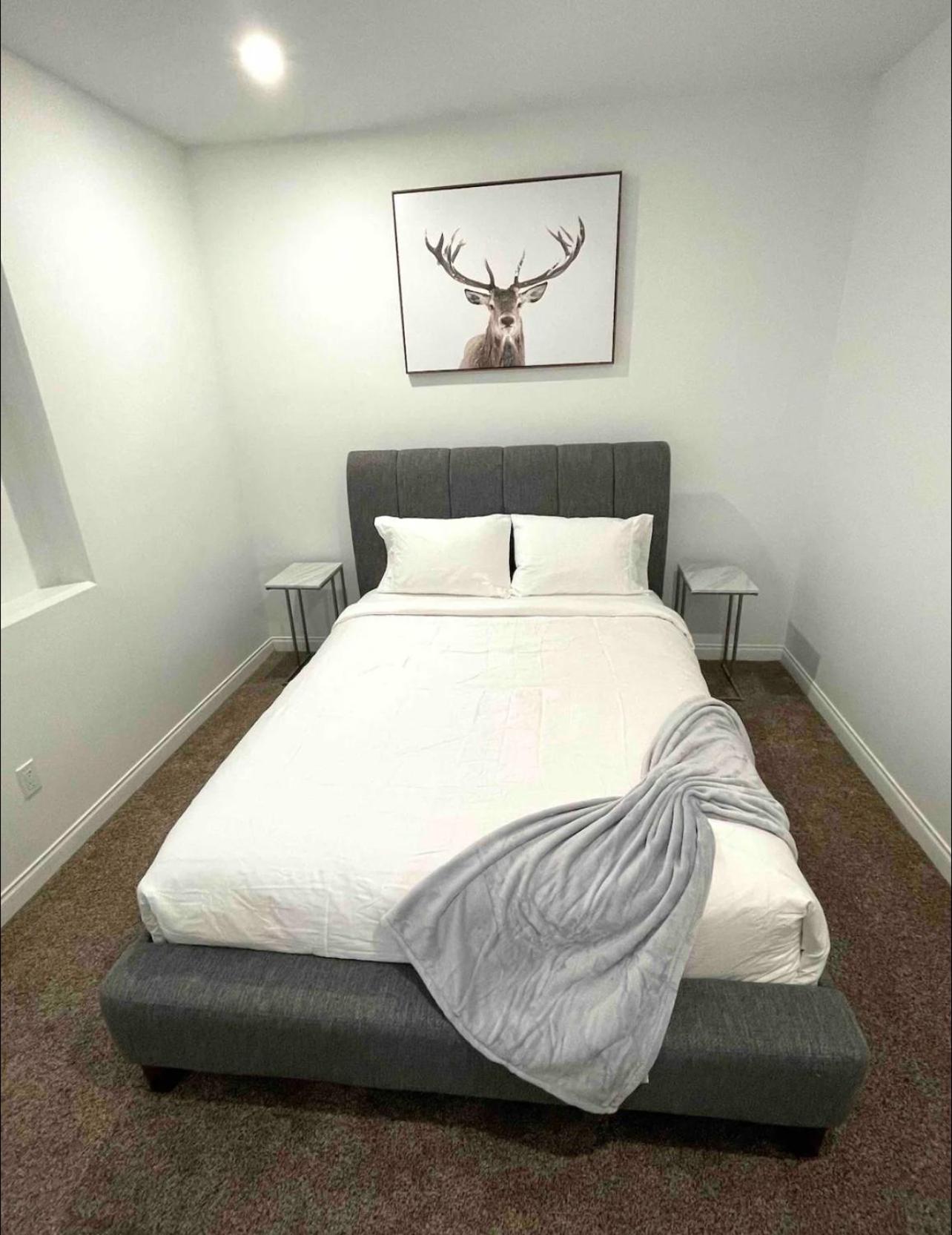 Relaxing 3 bedroom suite, near Silver Star Resort