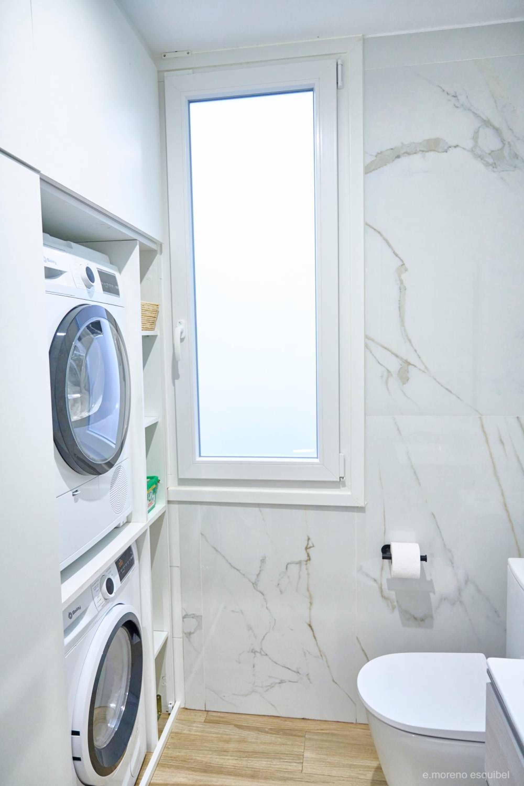 Apartamento NUEVO Lujoso Suites Centro Bilbao Wifi ,Parking