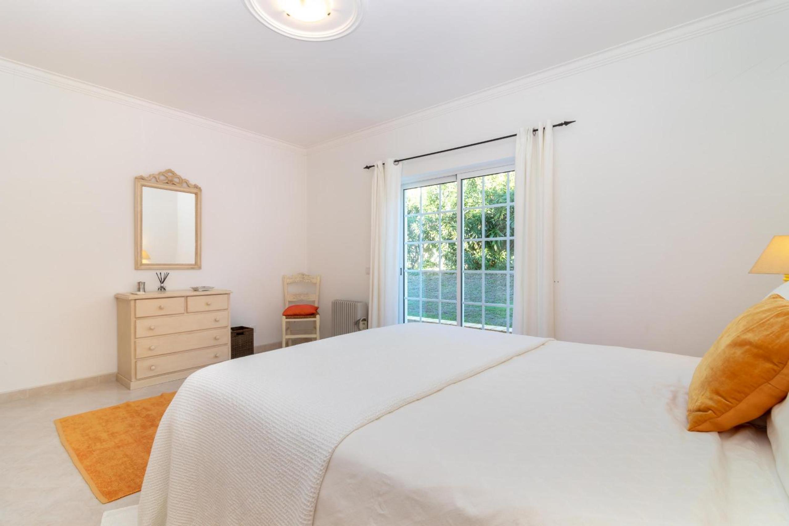 Carvoeiro Vacations - Casa Anton - Property Image 9