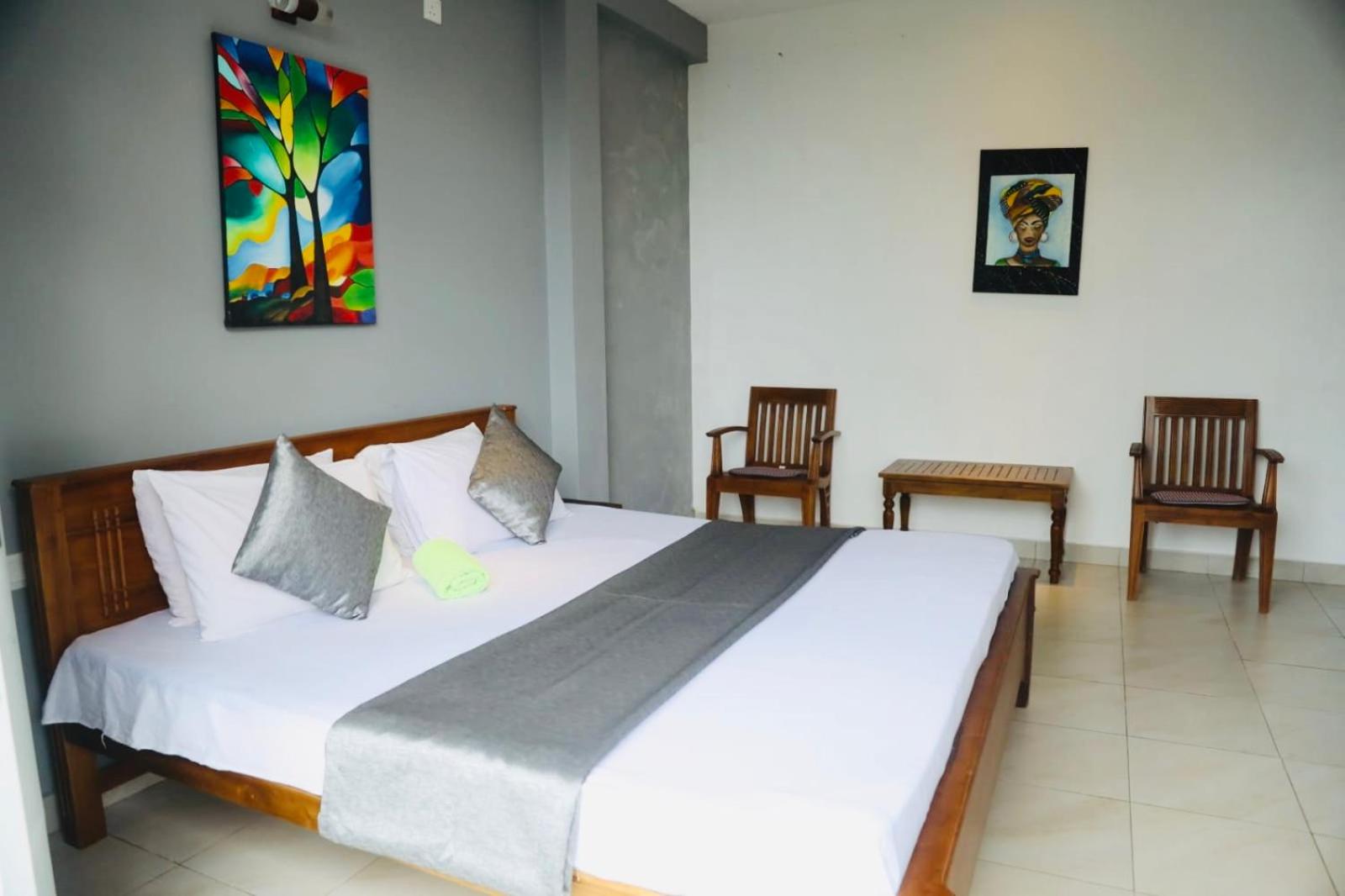 kandy hill villa