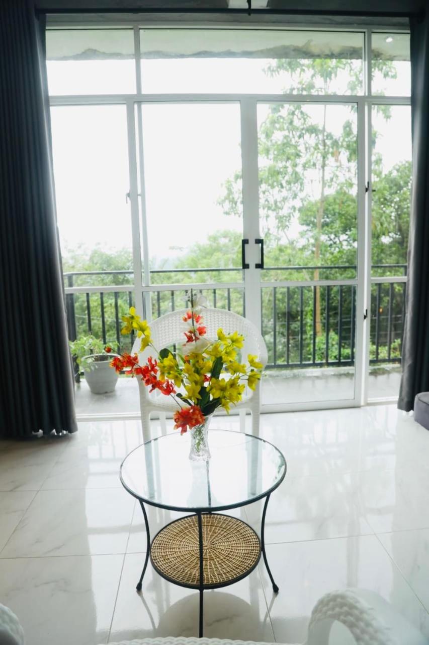 kandy hill villa