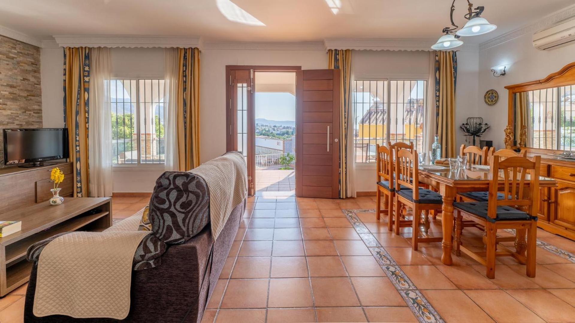 Villa Lola Casitas Select
