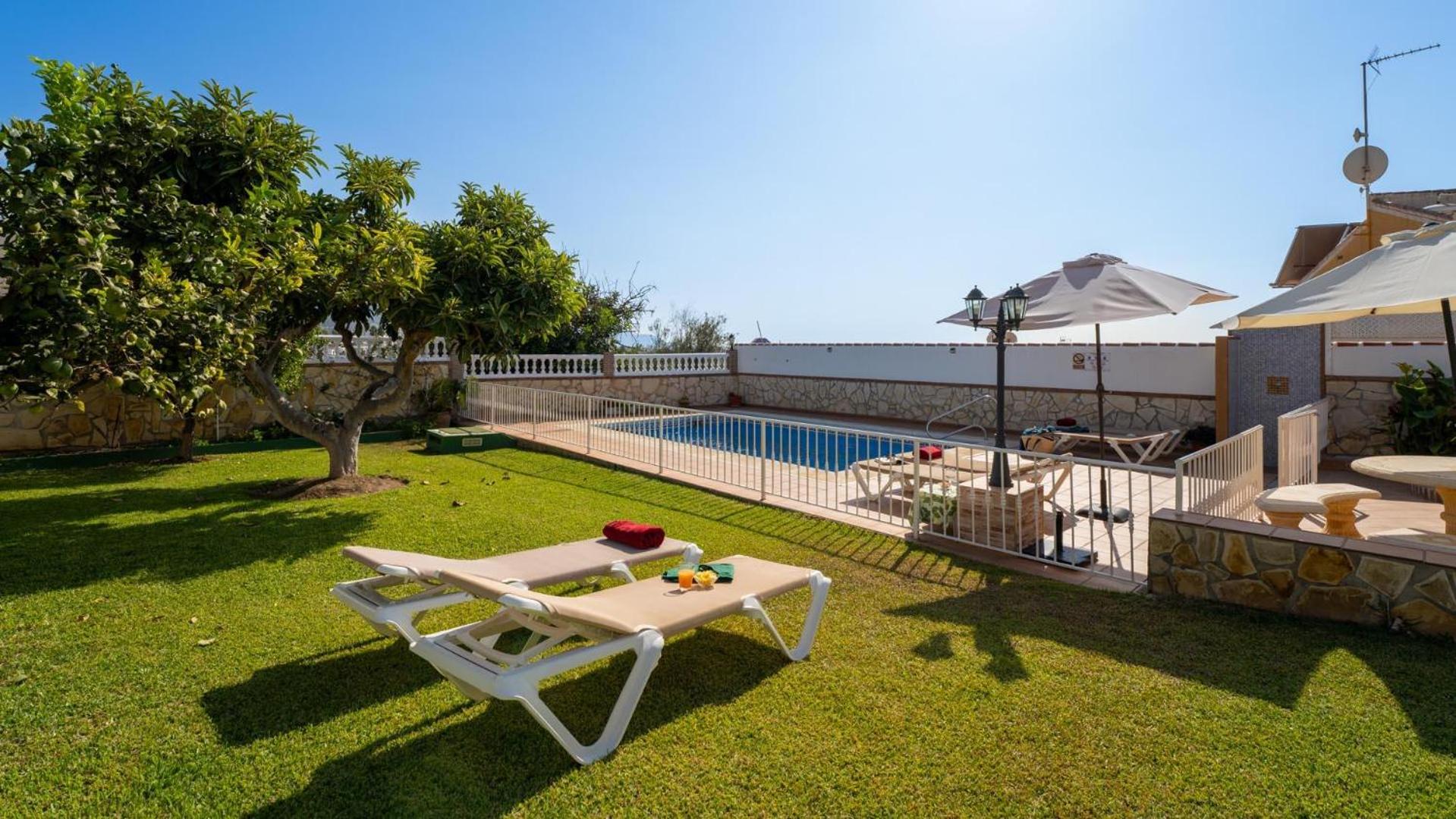 Villa Lola Casitas Select