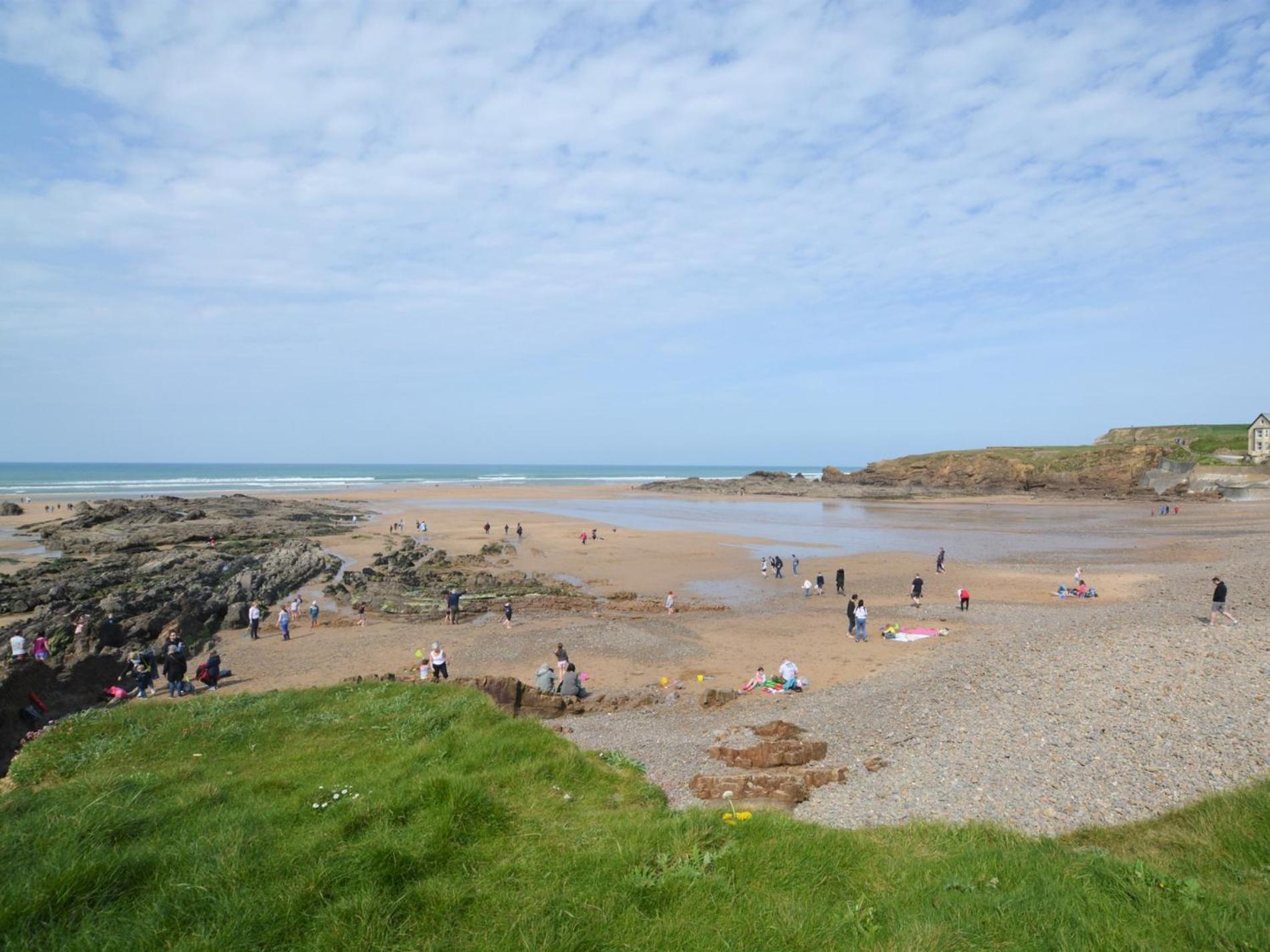 4 Bed in Bude oc-ssham view 4