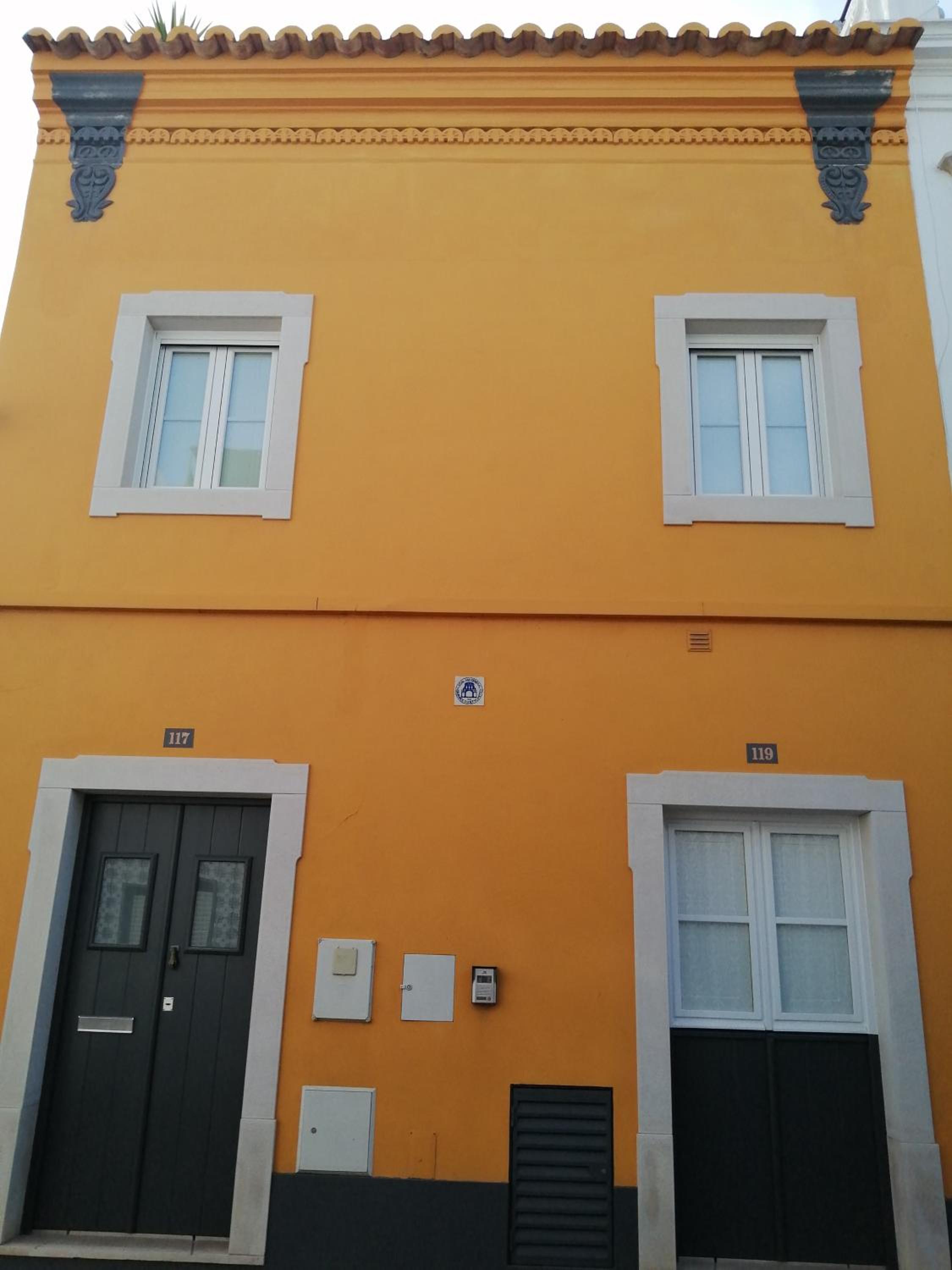 Yellow House view 3